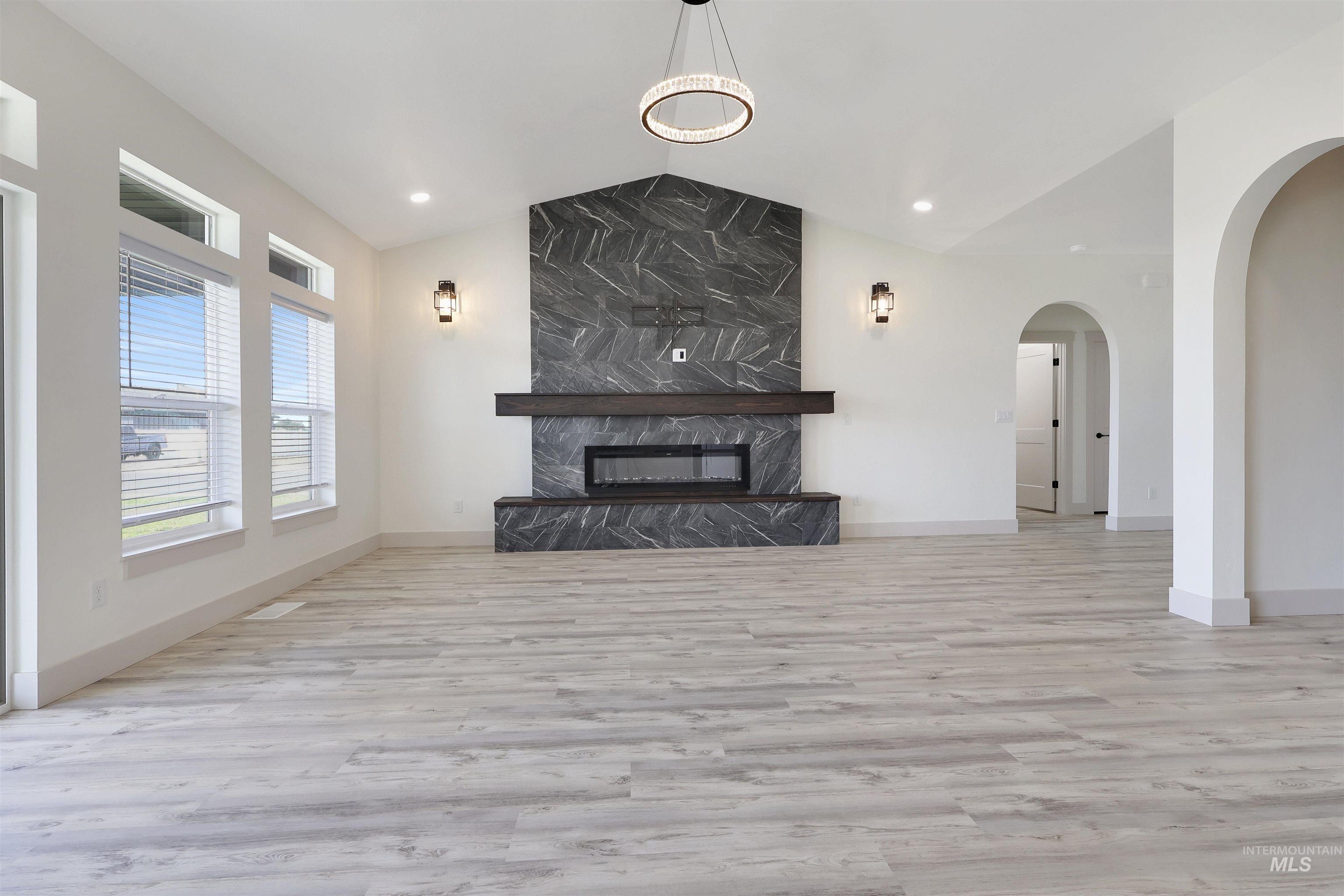 1521 Lavender St, Rupert, Idaho 83350, 4 Bedrooms, 2 Bathrooms, Residential For Sale, Price $460,000, 98997961