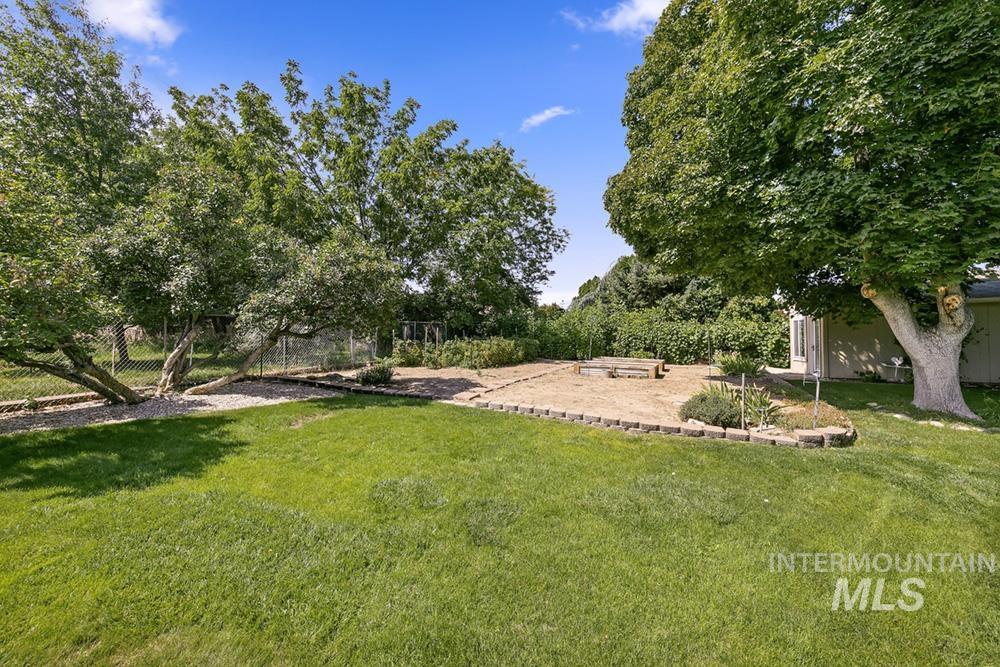 10919 W Cruser Dr, Boise, Idaho 83709, 3 Bedrooms, 2 Bathrooms, Residential For Sale, Price $499,000, 98997968