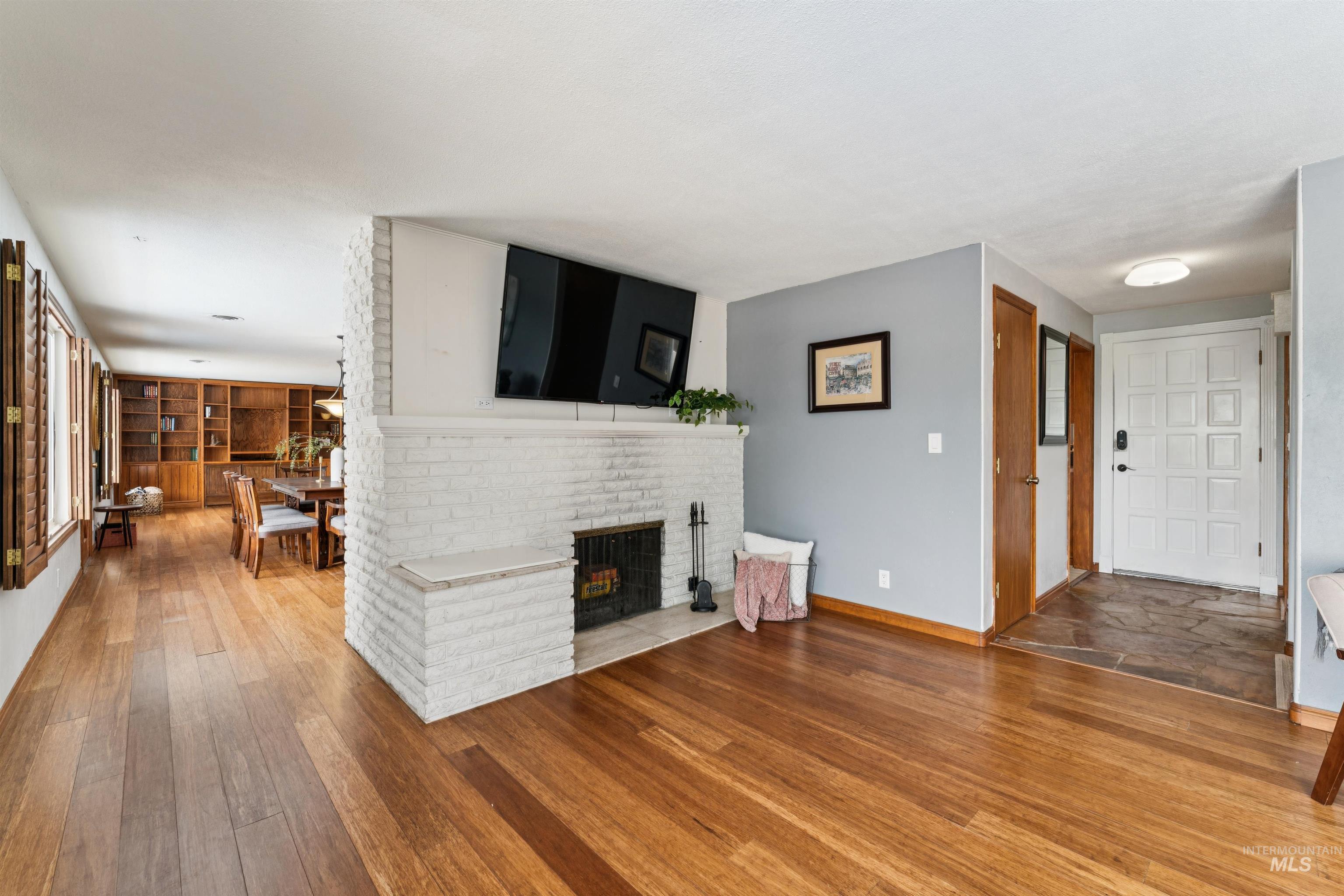 3795 N 33Rd St, Boise, Idaho 83703, 3 Bedrooms, 1.5 Bathrooms, Residential Income For Sale, Price $995,000,MLS 98997970