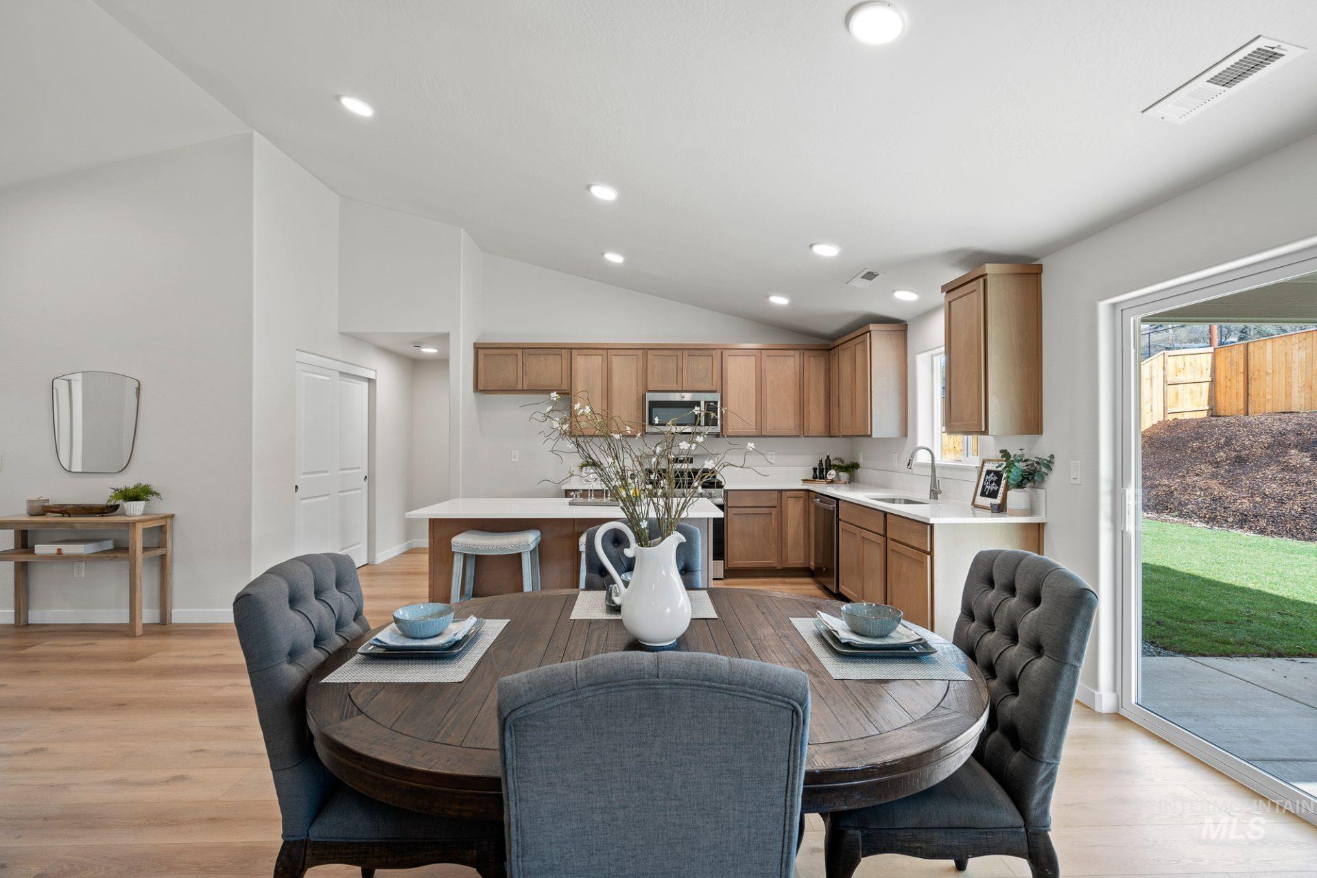5209 E Patchwork Dr., Nampa, Idaho 83686, 4 Bedrooms, 2 Bathrooms, Residential For Sale, Price $429,990, 98997971