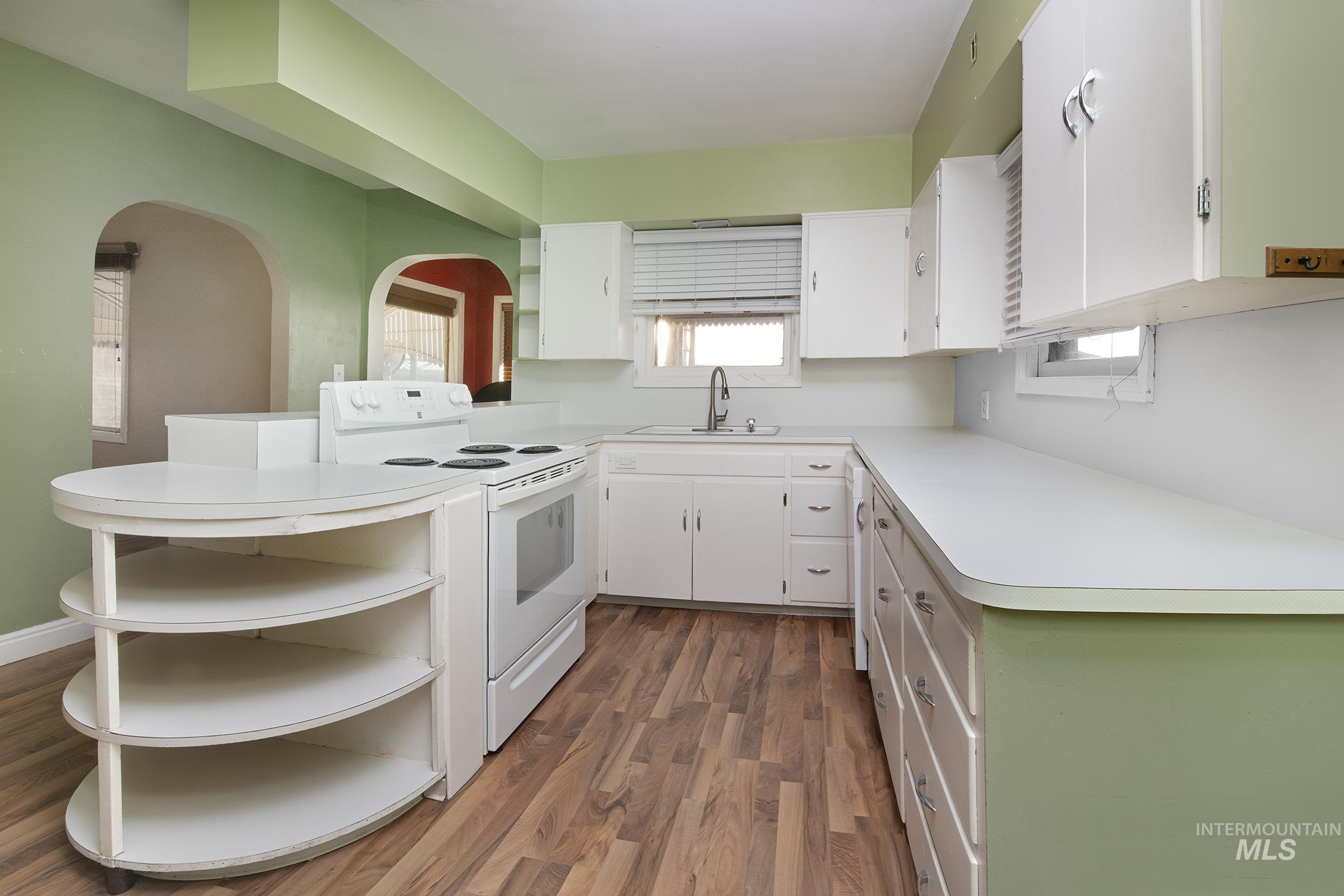 5120 Hwy 201, Ontario, Oregon 97914, 4 Bedrooms, 2 Bathrooms, Residential For Sale, Price $319,000, 98997972