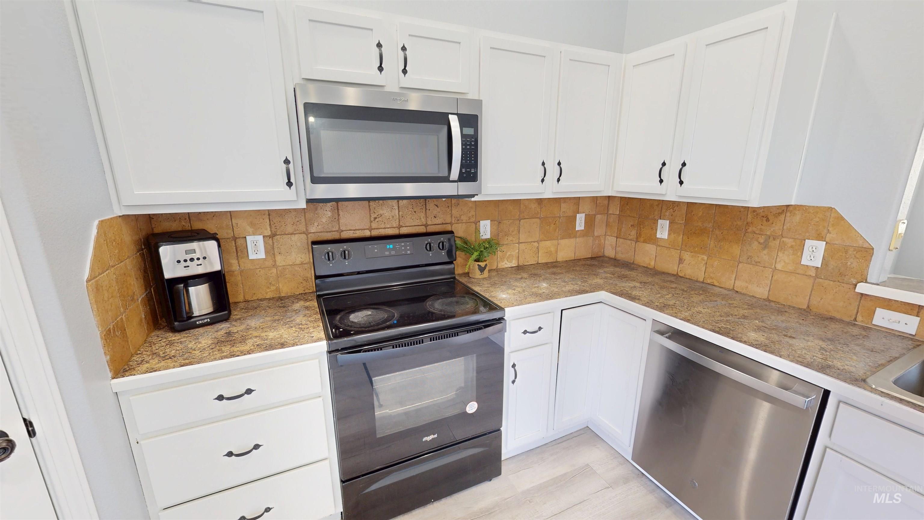 16891 N Darmady Loop, Nampa, Idaho 83686, 4 Bedrooms, 2 Bathrooms, Residential For Sale, Price $369,888, 98997973