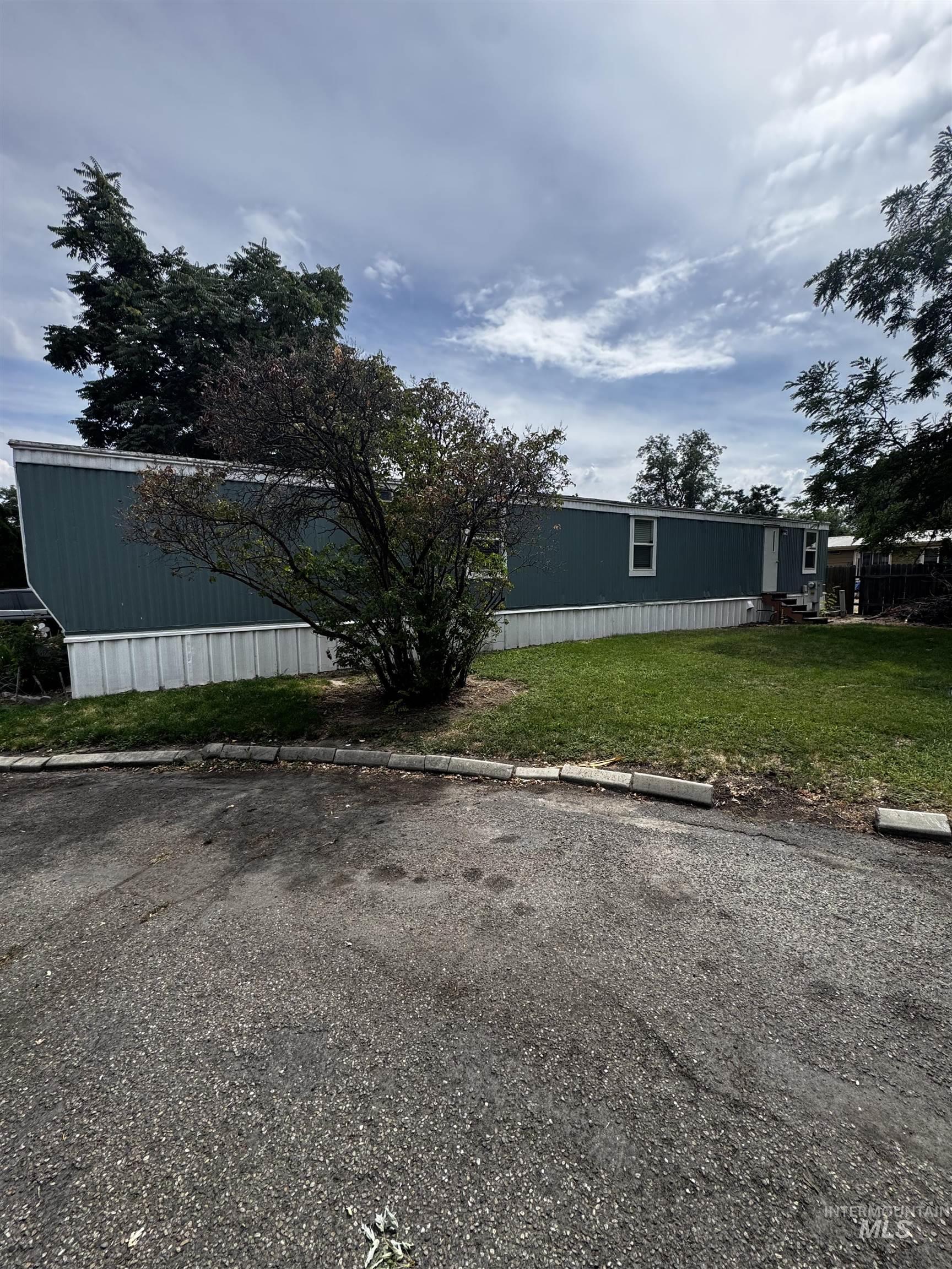 306 E 47TH ST, Garden City, Idaho 83714, 3 Bedrooms, 2 Bathrooms, Residential For Sale, Price $70,000, 98997978