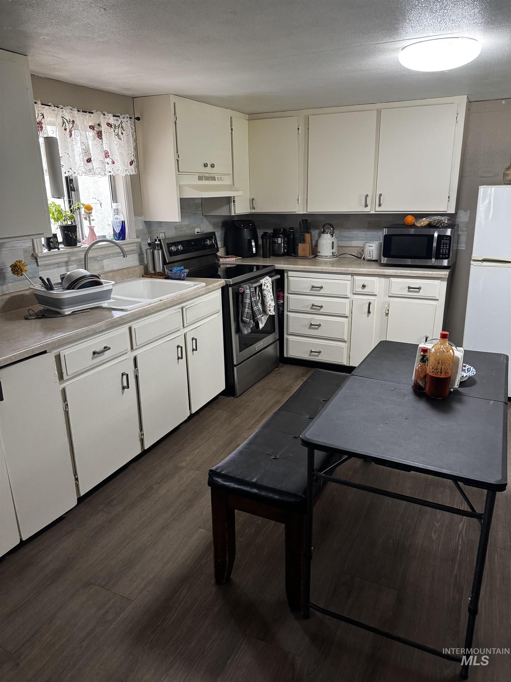 306 E 47TH ST, Garden City, Idaho 83714, 3 Bedrooms, 2 Bathrooms, Residential For Sale, Price $70,000, 98997978