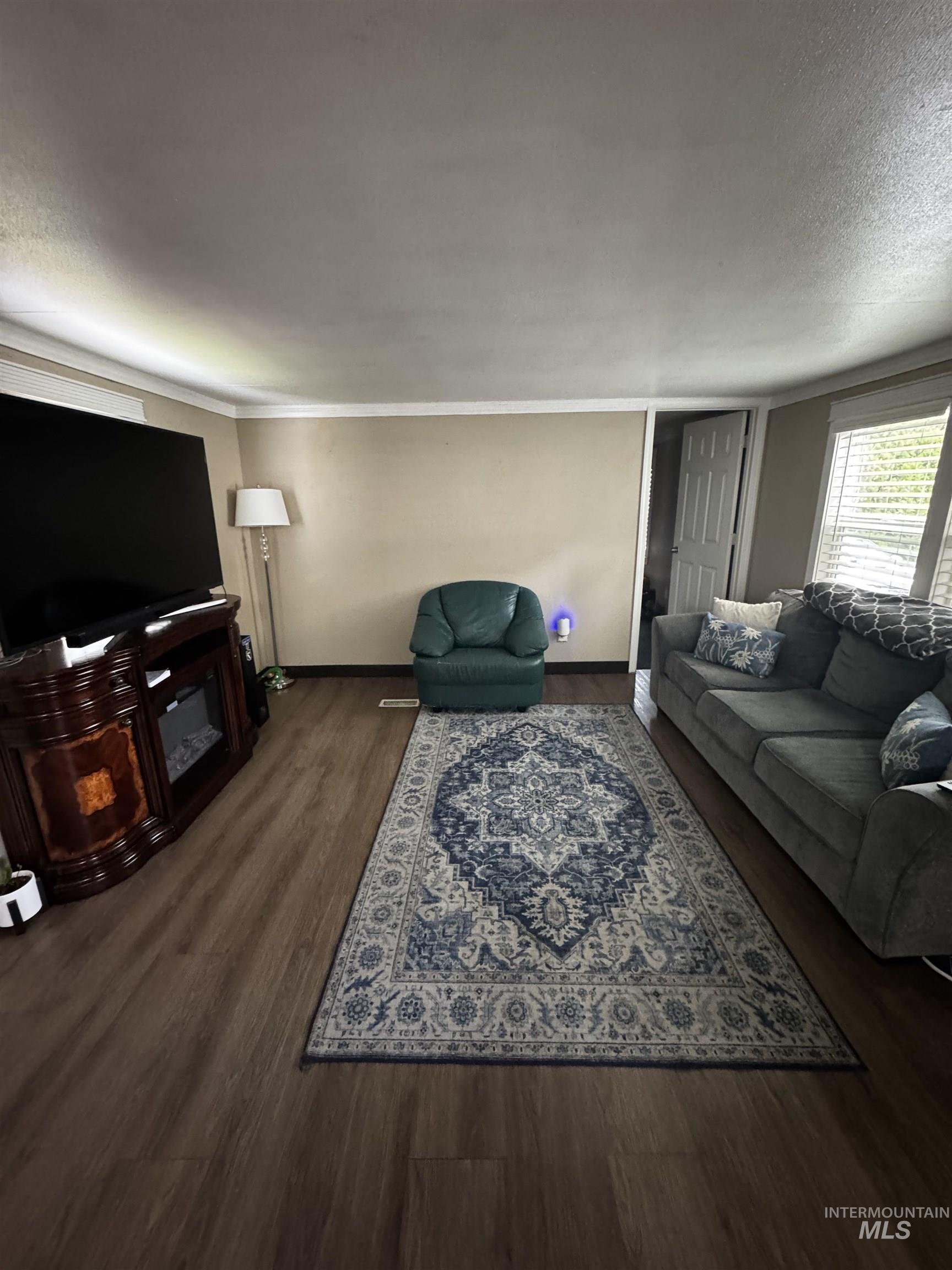 306 E 47TH ST, Garden City, Idaho 83714, 3 Bedrooms, 2 Bathrooms, Residential For Sale, Price $70,000, 98997978
