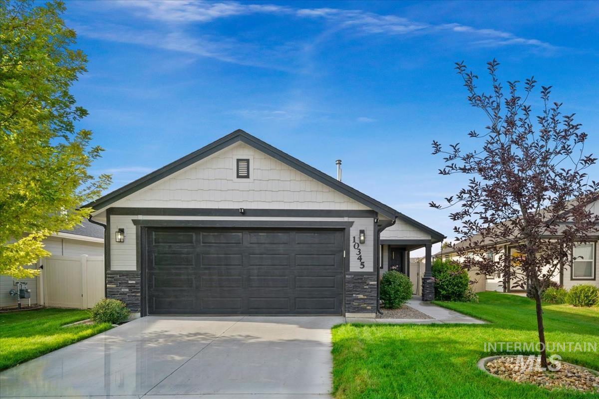 10345 Scout Ridge St, Nampa, Idaho 83687, 3 Bedrooms, 2 Bathrooms, Residential For Sale, Price $394,500,MLS 98997979