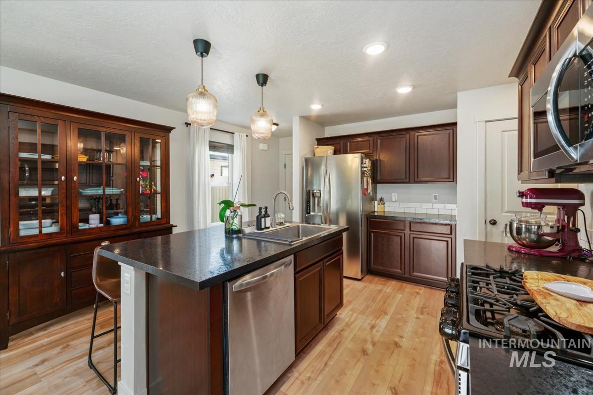 10345 Scout Ridge St, Nampa, Idaho 83687, 3 Bedrooms, 2 Bathrooms, Residential For Sale, Price $394,500,MLS 98997979