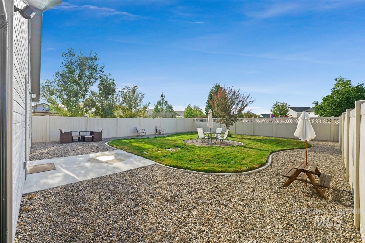 10345 Scout Ridge St, Nampa, Idaho 83687, 3 Bedrooms, 2 Bathrooms, Residential For Sale, Price $394,500,MLS 98997979
