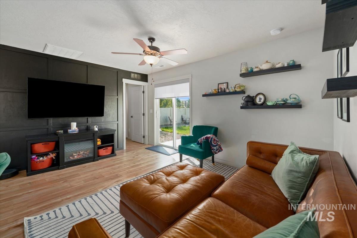 10345 Scout Ridge St, Nampa, Idaho 83687, 3 Bedrooms, 2 Bathrooms, Residential For Sale, Price $394,500,MLS 98997979