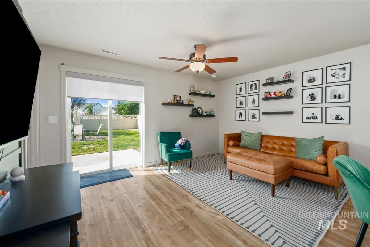 10345 Scout Ridge St, Nampa, Idaho 83687, 3 Bedrooms, 2 Bathrooms, Residential For Sale, Price $394,500,MLS 98997979