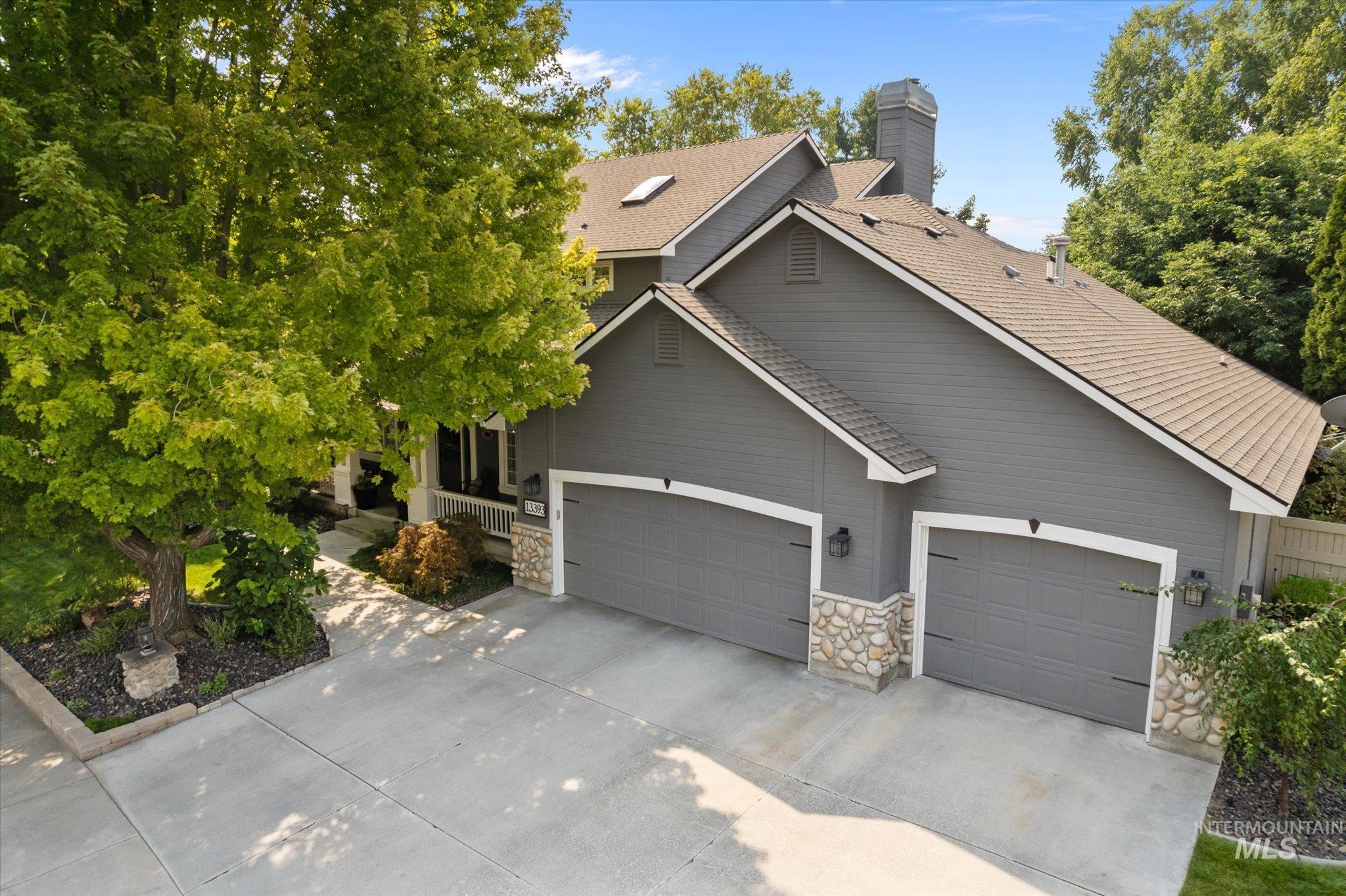 13393 W Elmspring Drive, Boise, Idaho 83713, 5 Bedrooms, 4 Bathrooms, Residential For Sale, Price $969,000, 98997980