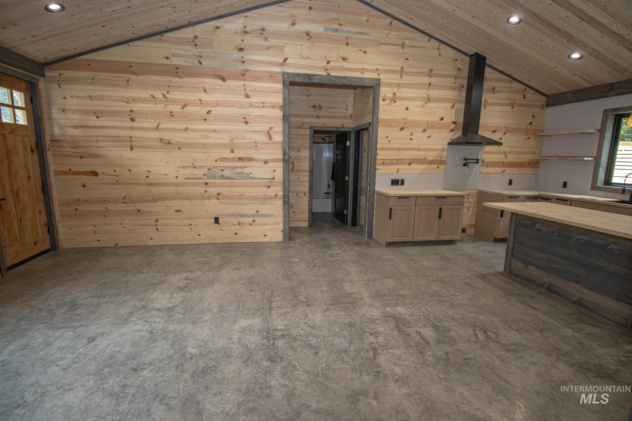 2140 Carney Drive, Orofino, Idaho 83544, 3 Bedrooms, 2 Bathrooms, Residential For Sale, Price $414,000, 98997981