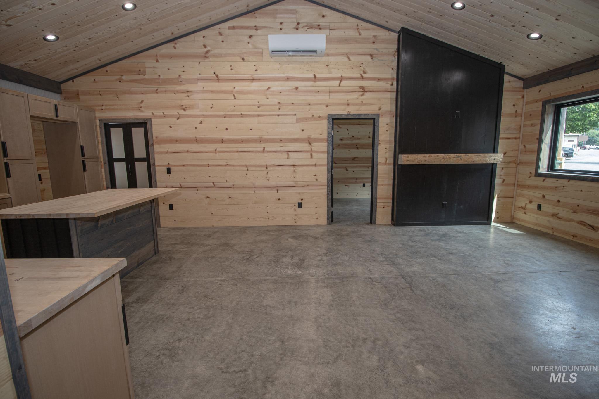 2140 Carney Drive, Orofino, Idaho 83544, 3 Bedrooms, 2 Bathrooms, Residential For Sale, Price $414,000, 98997981