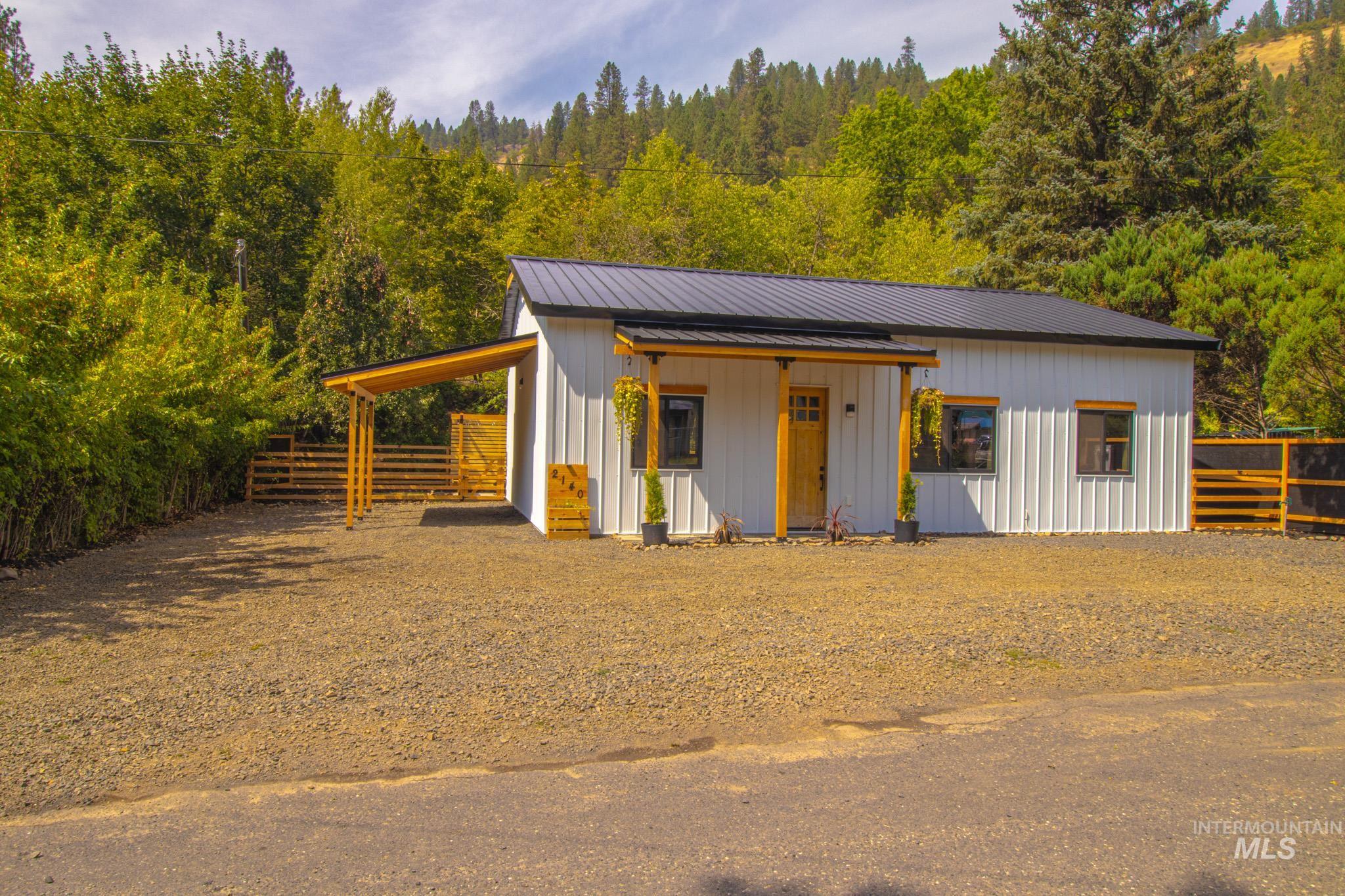 2140 Carney Drive, Orofino, Idaho 83544, 3 Bedrooms, 2 Bathrooms, Residential For Sale, Price $414,000, 98997981