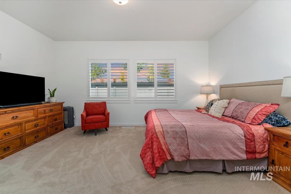 1368 N Leatherwood Ave, Star, Idaho 83669, 4 Bedrooms, 3 Bathrooms, Residential For Sale, Price $679,900, 98997985