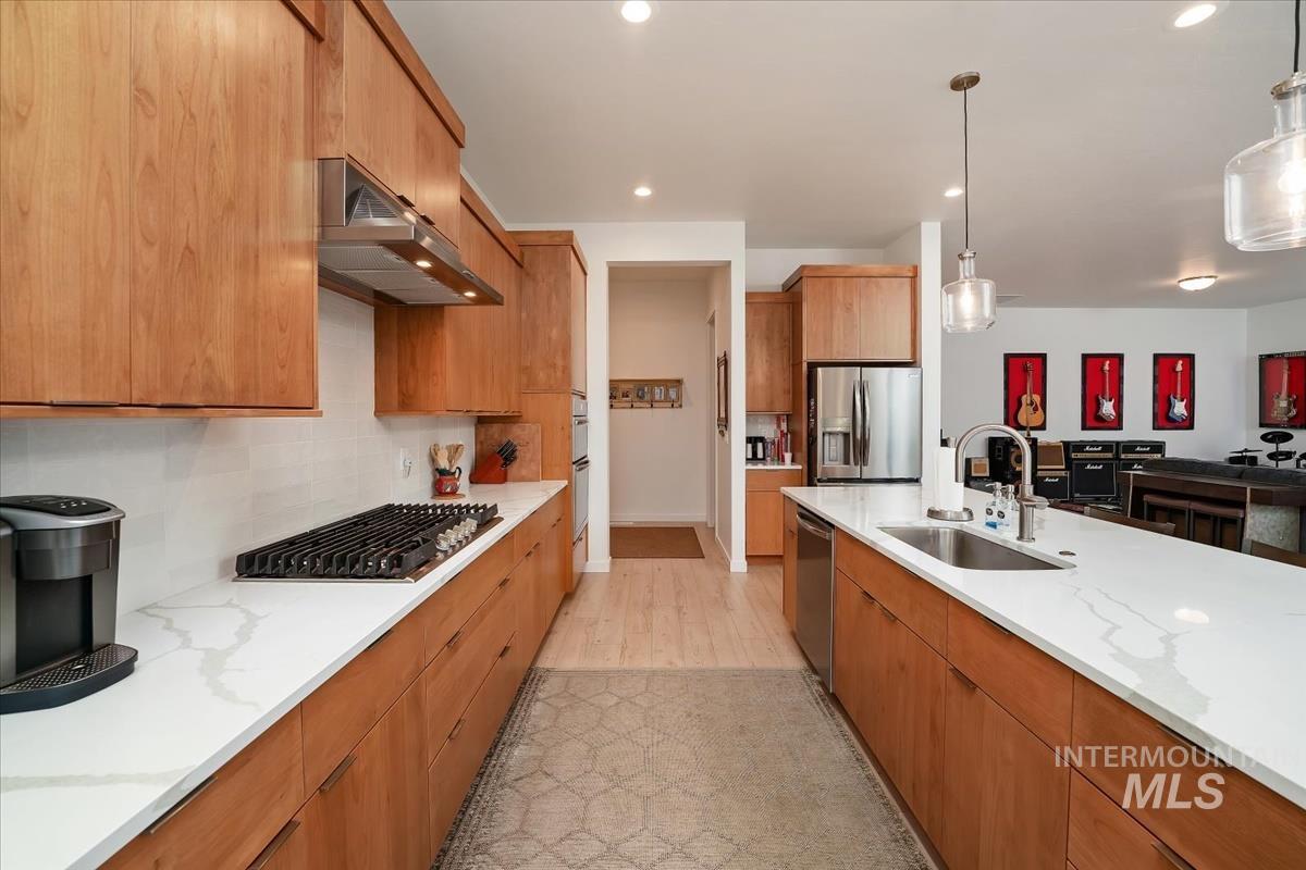 1368 N Leatherwood Ave, Star, Idaho 83669, 4 Bedrooms, 3 Bathrooms, Residential For Sale, Price $679,900, 98997985