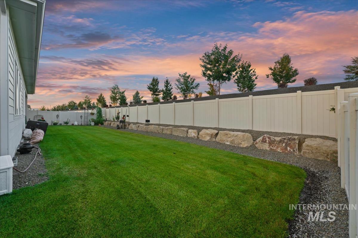 1368 N Leatherwood Ave, Star, Idaho 83669, 4 Bedrooms, 3 Bathrooms, Residential For Sale, Price $679,900, 98997985
