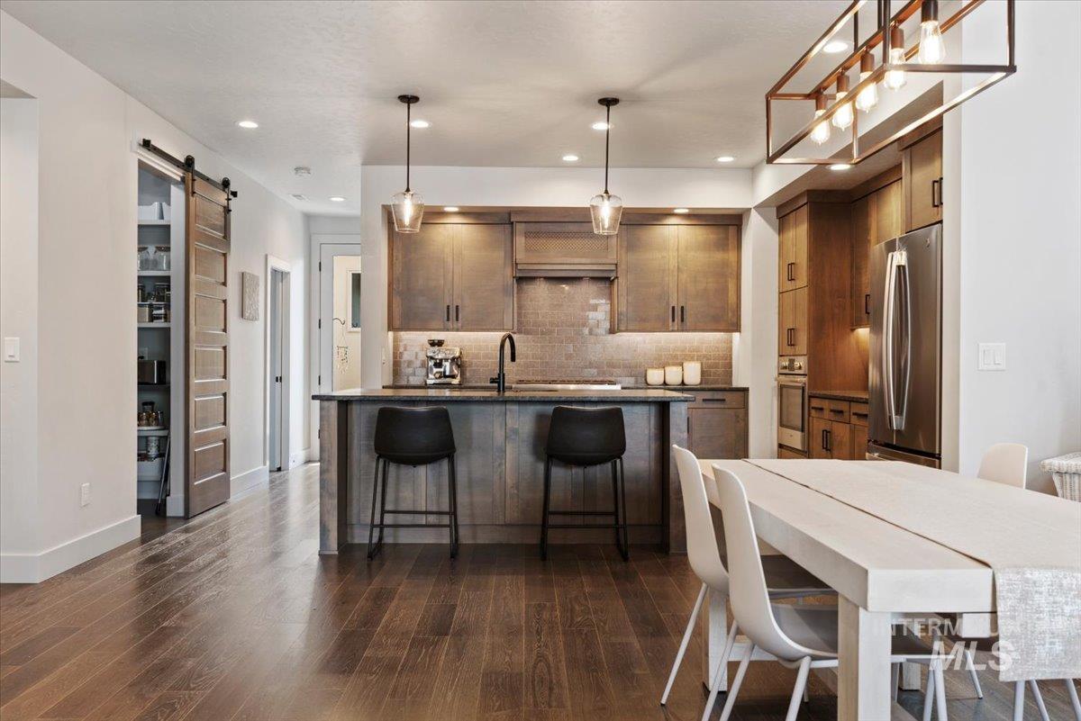 3220 S Shadywood Way, Boise, Idaho 83716, 3 Bedrooms, 2.5 Bathrooms, Residential For Sale, Price $709,500,MLS 98997986