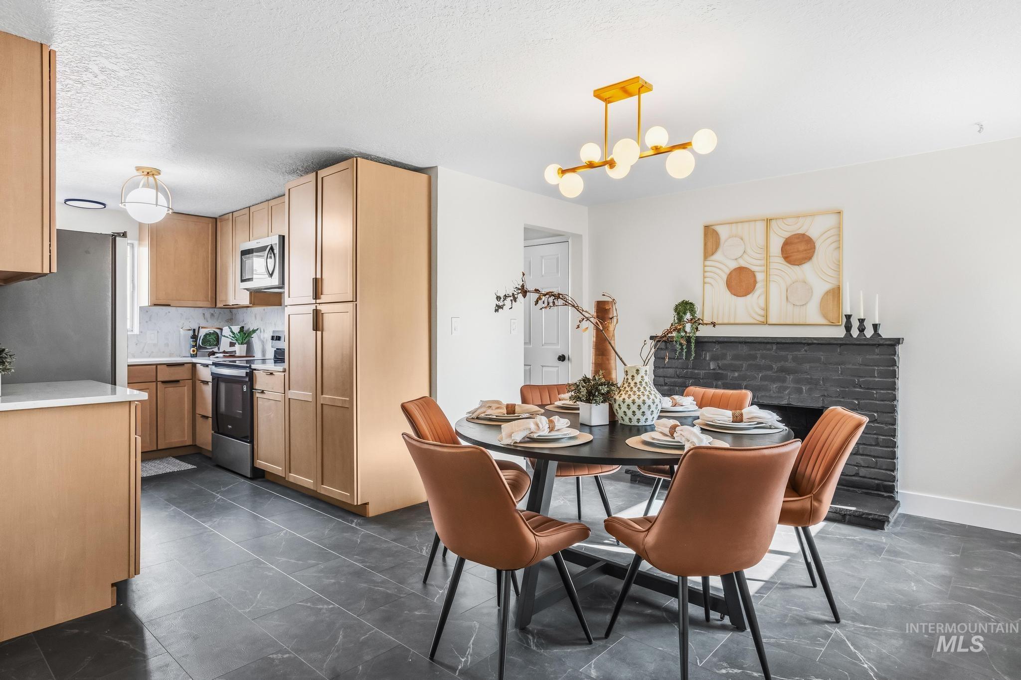 7504 W Colehaven Ave, Boise, Idaho 83704, 3 Bedrooms, 1.5 Bathrooms, Residential For Sale, Price $399,900,MLS 98997988