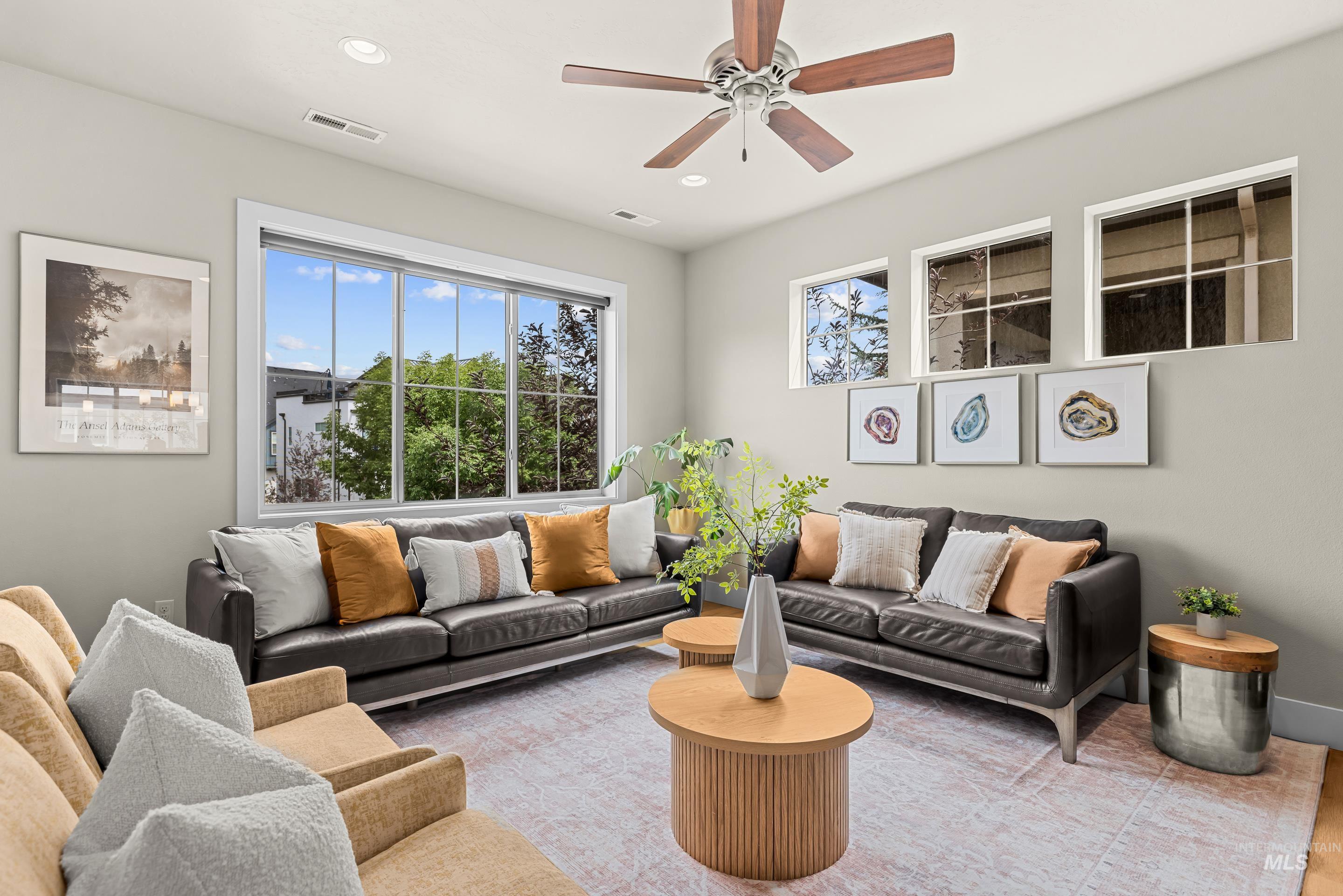 3290 E Thoroughbred Ln, Boise, Idaho 83716, 3 Bedrooms, 2.5 Bathrooms, Residential For Sale, Price $599,900,MLS 98997989