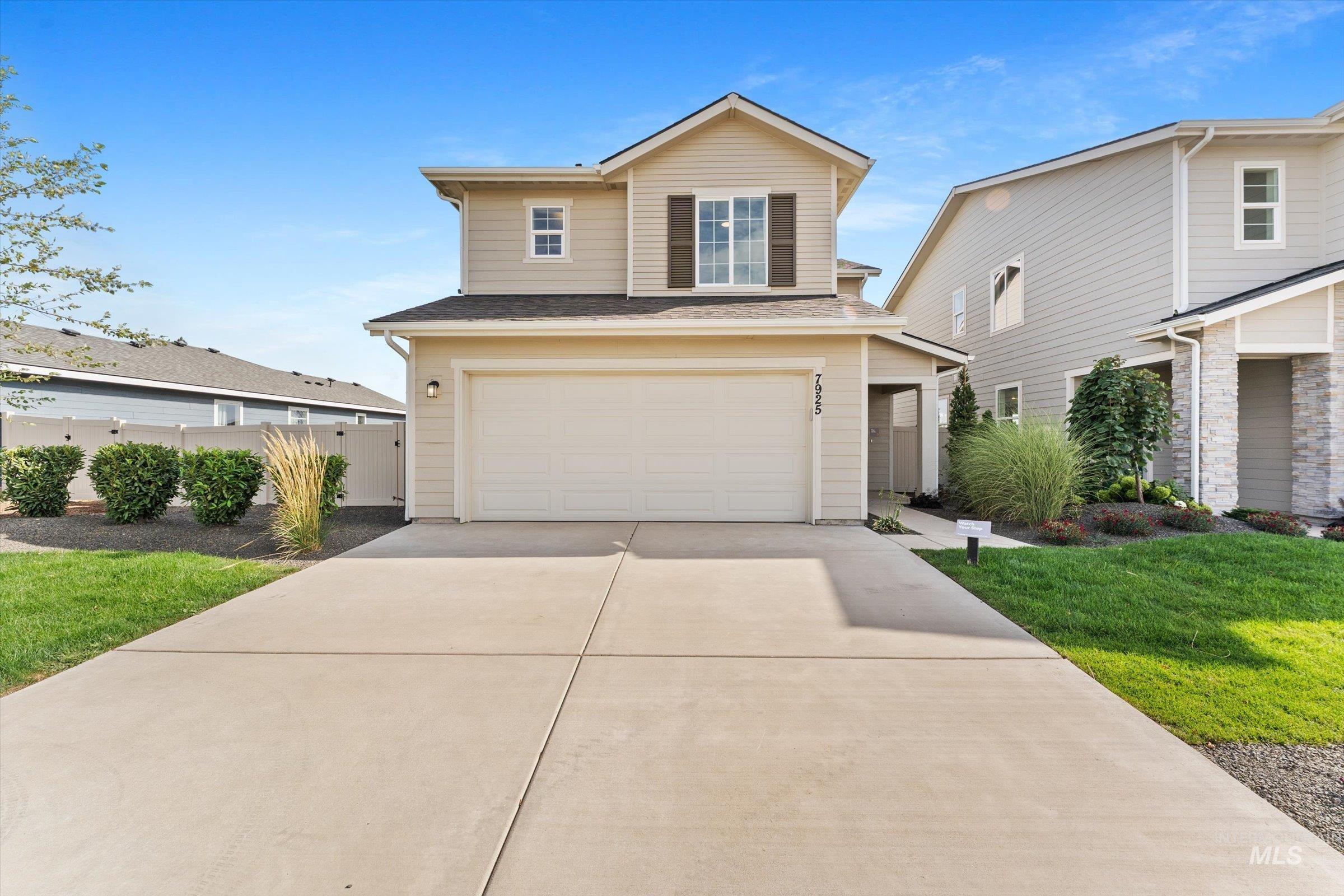7925 E Beaufort St, Nampa, Idaho 83687, 3 Bedrooms, 2.5 Bathrooms, Residential For Sale, Price $399,103,MLS 98997991