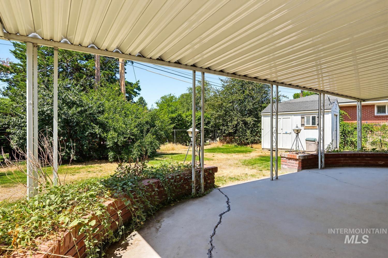 25 S Mesa Vista Dr, Boise, Idaho 83705, 3 Bedrooms, 3 Bathrooms, Residential For Sale, Price $590,000,MLS 98997992