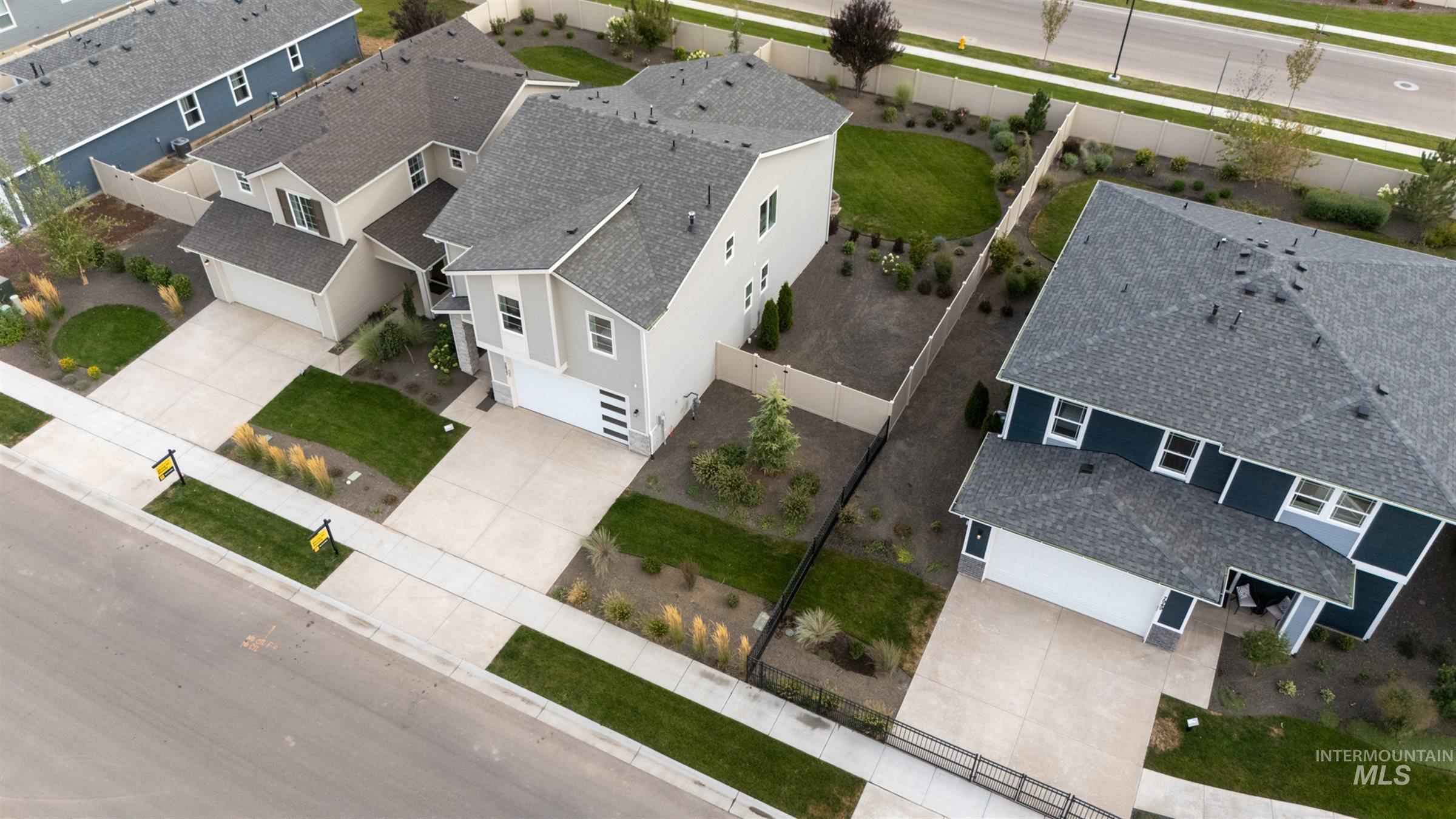 7937 E Beaufort St, Nampa, Idaho 83687, 4 Bedrooms, 2.5 Bathrooms, Residential For Sale, Price $514,186,MLS 98997993
