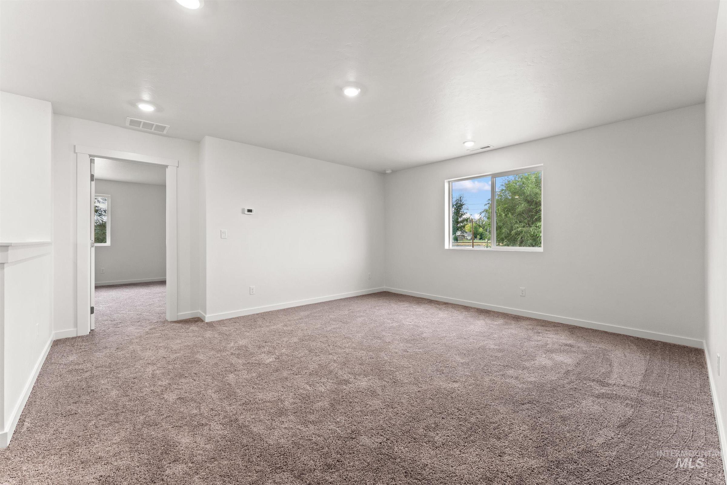 4349 E Briscoe Dr, Nampa, Idaho 83686, 5 Bedrooms, 3 Bathrooms, Residential For Sale, Price $524,293,MLS 98997997