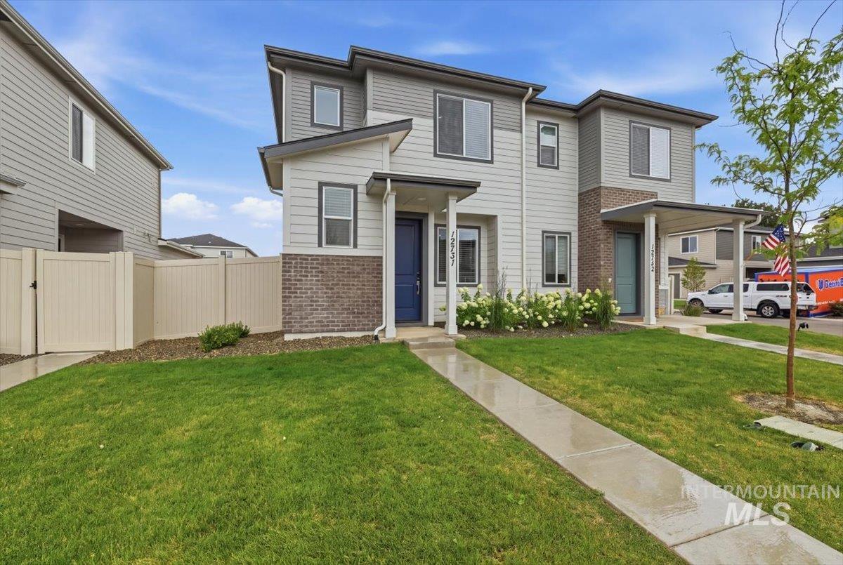 12731 W Endsley Lane, Star, Idaho 83669, 3 Bedrooms, 2.5 Bathrooms, Residential For Sale, Price $379,000,MLS 98997999