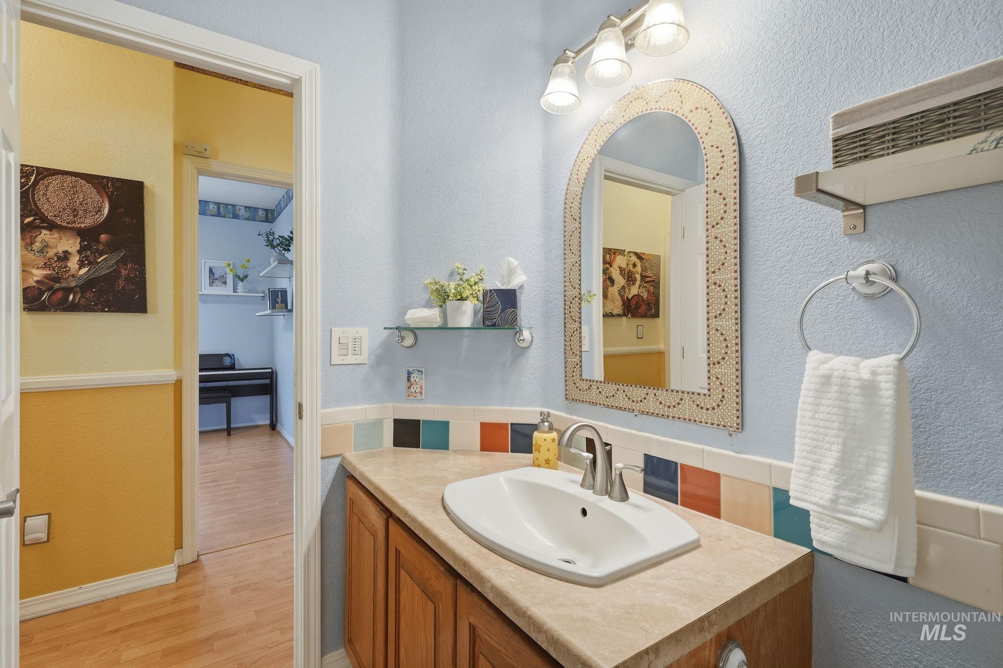 2217 N Amethyst Ave, Meridian, Idaho 83646, 4 Bedrooms, 2 Bathrooms, Residential For Sale, Price $470,000,MLS 98998000