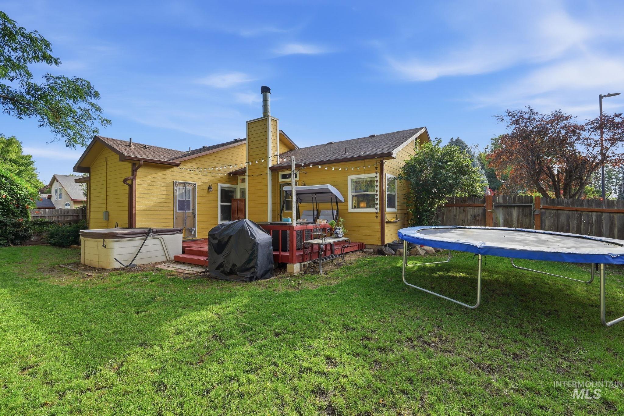 2217 N Amethyst Ave, Meridian, Idaho 83646, 4 Bedrooms, 2 Bathrooms, Residential For Sale, Price $470,000,MLS 98998000