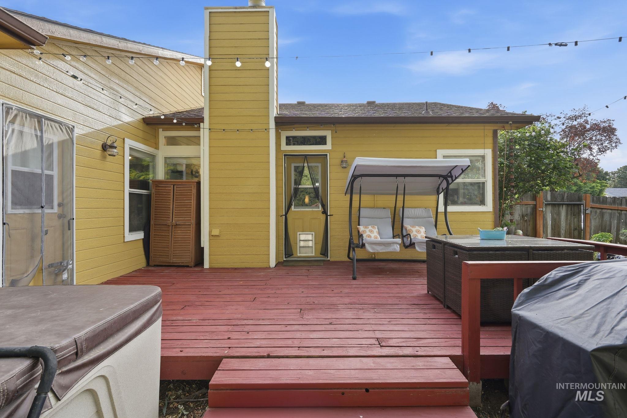 2217 N Amethyst Ave, Meridian, Idaho 83646, 4 Bedrooms, 2 Bathrooms, Residential For Sale, Price $470,000,MLS 98998000