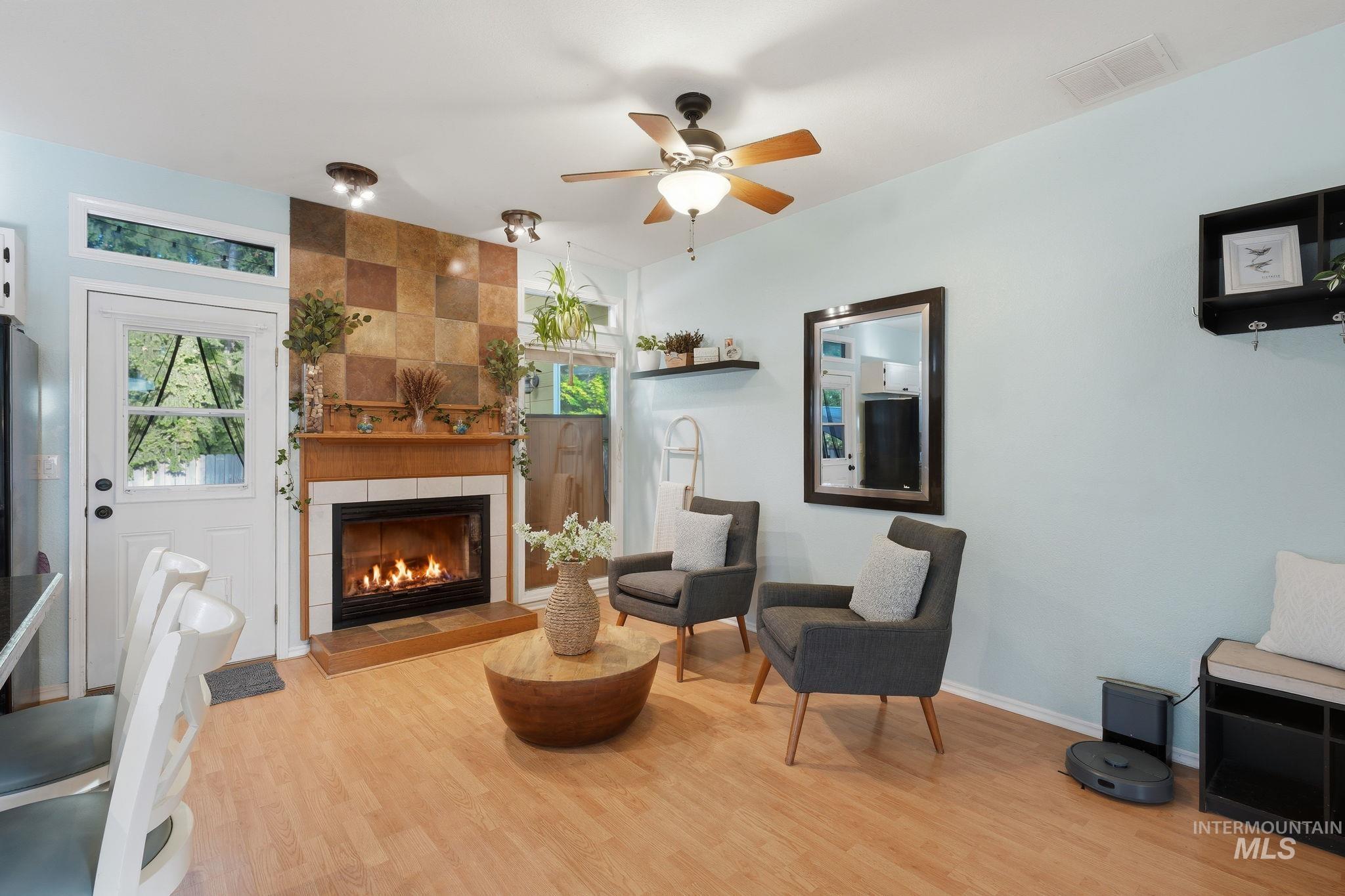2217 N Amethyst Ave, Meridian, Idaho 83646, 4 Bedrooms, 2 Bathrooms, Residential For Sale, Price $470,000,MLS 98998000