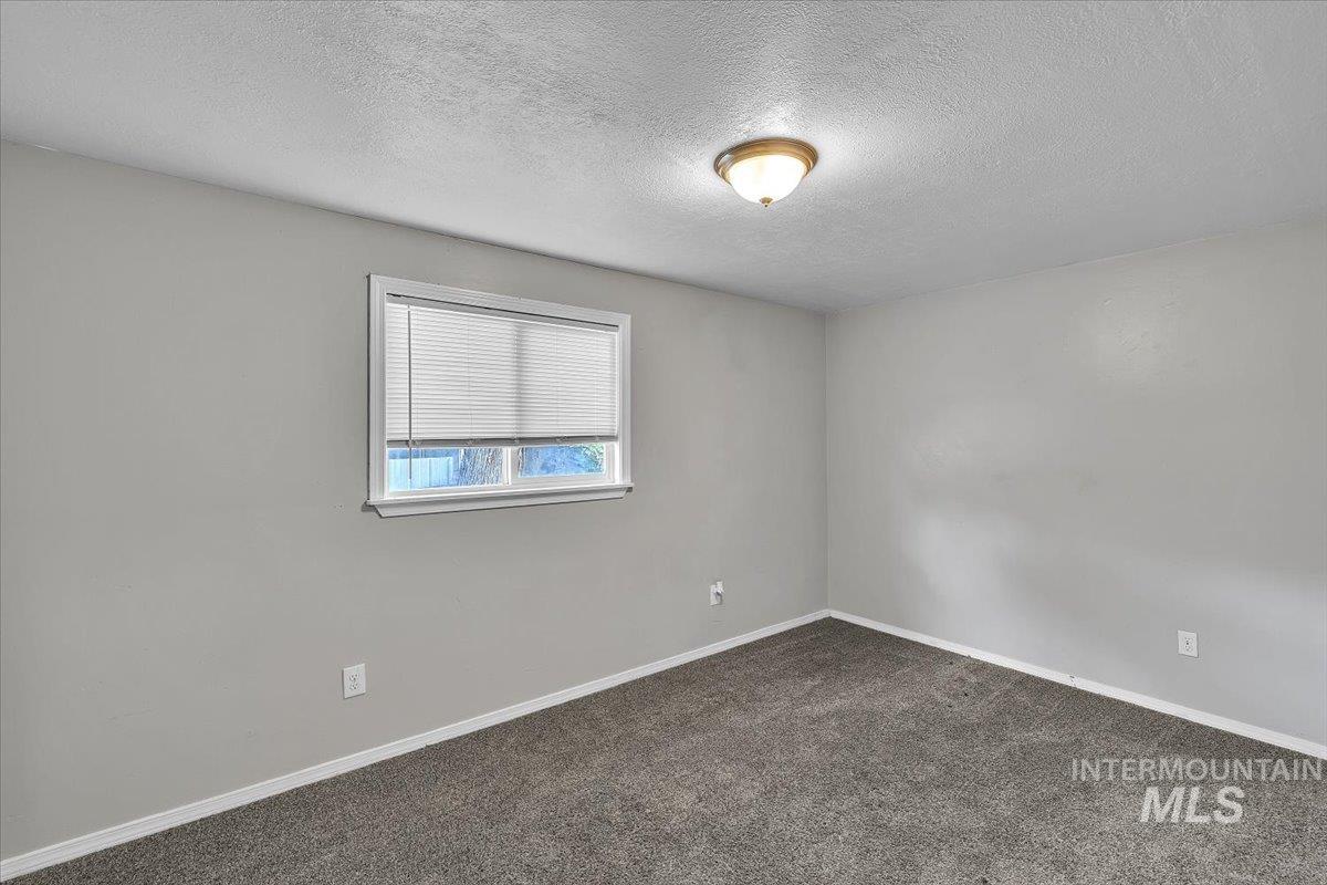 22 N Sunset St, Nampa, Idaho 83651, 3 Bedrooms, 1 Bathroom, Residential For Sale, Price $330,000,MLS 98998001