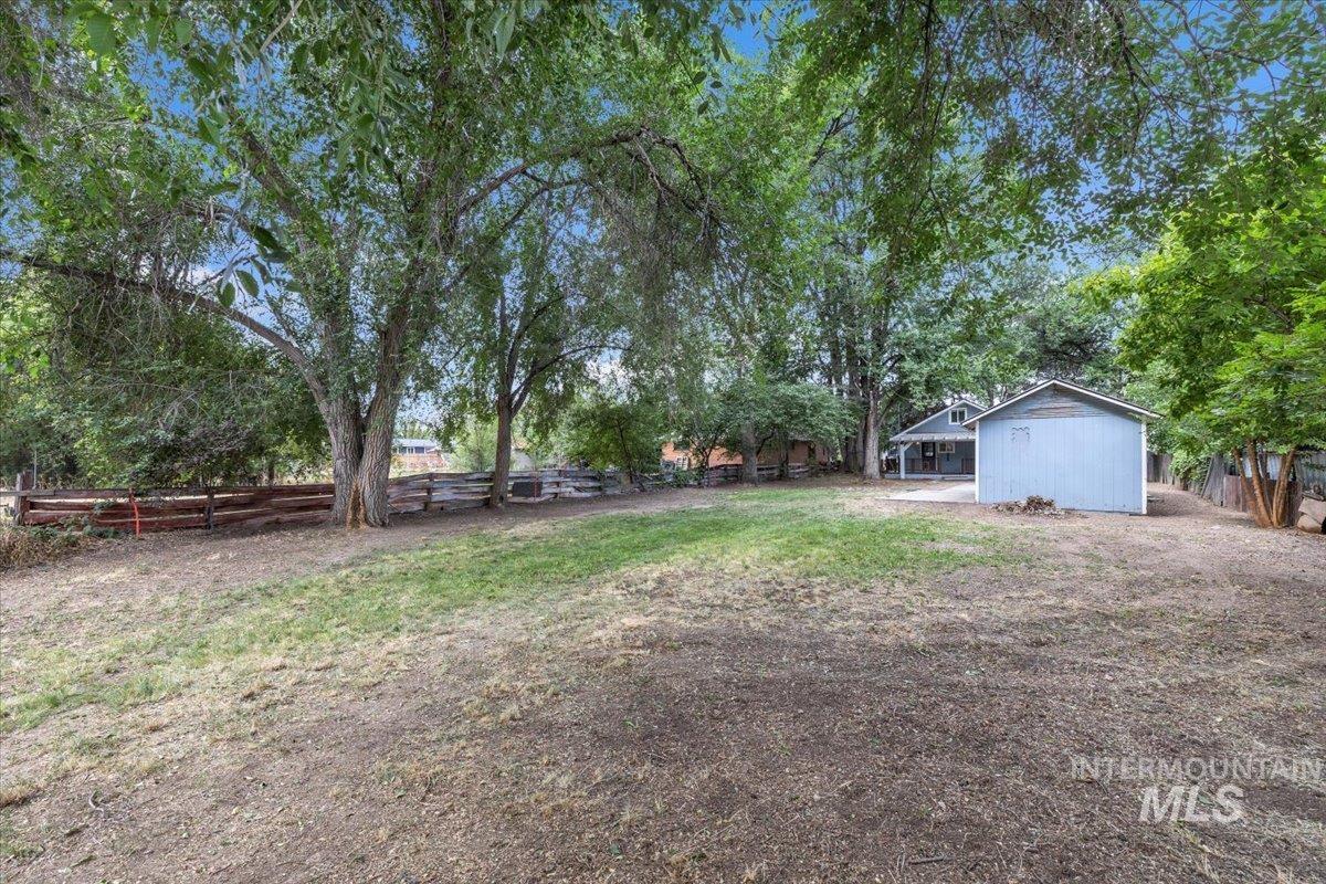 22 N Sunset St, Nampa, Idaho 83651, 3 Bedrooms, 1 Bathroom, Residential For Sale, Price $330,000,MLS 98998001