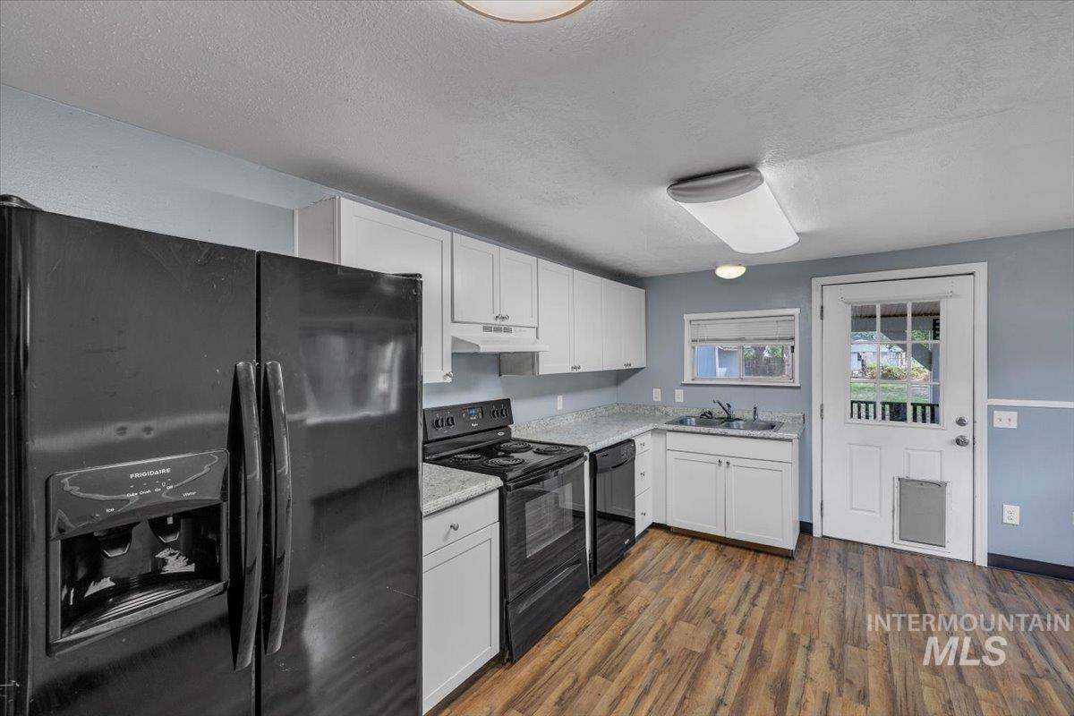 22 N Sunset St, Nampa, Idaho 83651, 3 Bedrooms, 1 Bathroom, Residential For Sale, Price $330,000,MLS 98998001