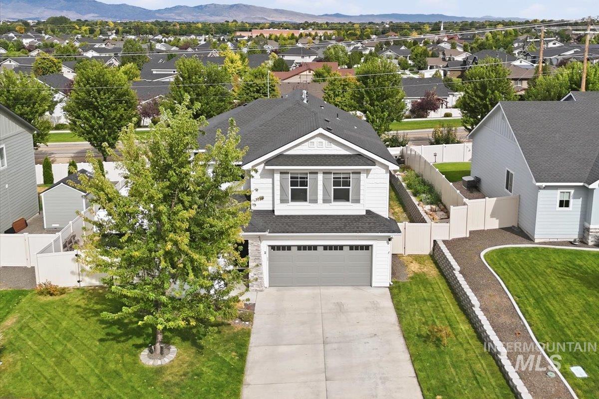 2370 S Knotty Timber Pl, Meridian, Idaho 83642, 4 Bedrooms, 2.5 Bathrooms, Residential For Sale, Price $519,900,MLS 98998003