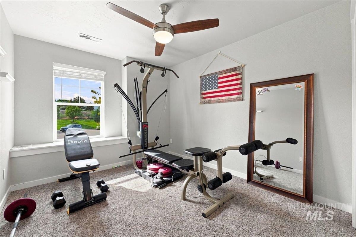 2370 S Knotty Timber Pl, Meridian, Idaho 83642, 4 Bedrooms, 2.5 Bathrooms, Residential For Sale, Price $519,900,MLS 98998003