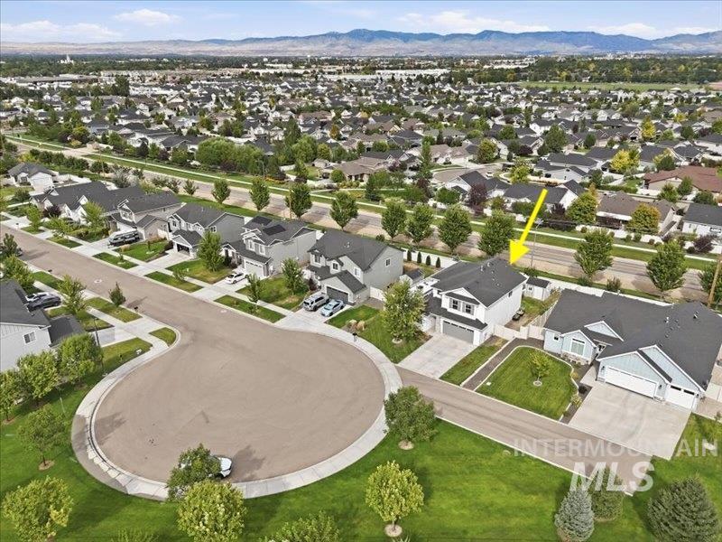 2370 S Knotty Timber Pl, Meridian, Idaho 83642, 4 Bedrooms, 2.5 Bathrooms, Residential For Sale, Price $519,900,MLS 98998003
