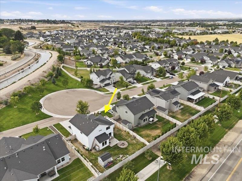 2370 S Knotty Timber Pl, Meridian, Idaho 83642, 4 Bedrooms, 2.5 Bathrooms, Residential For Sale, Price $519,900,MLS 98998003