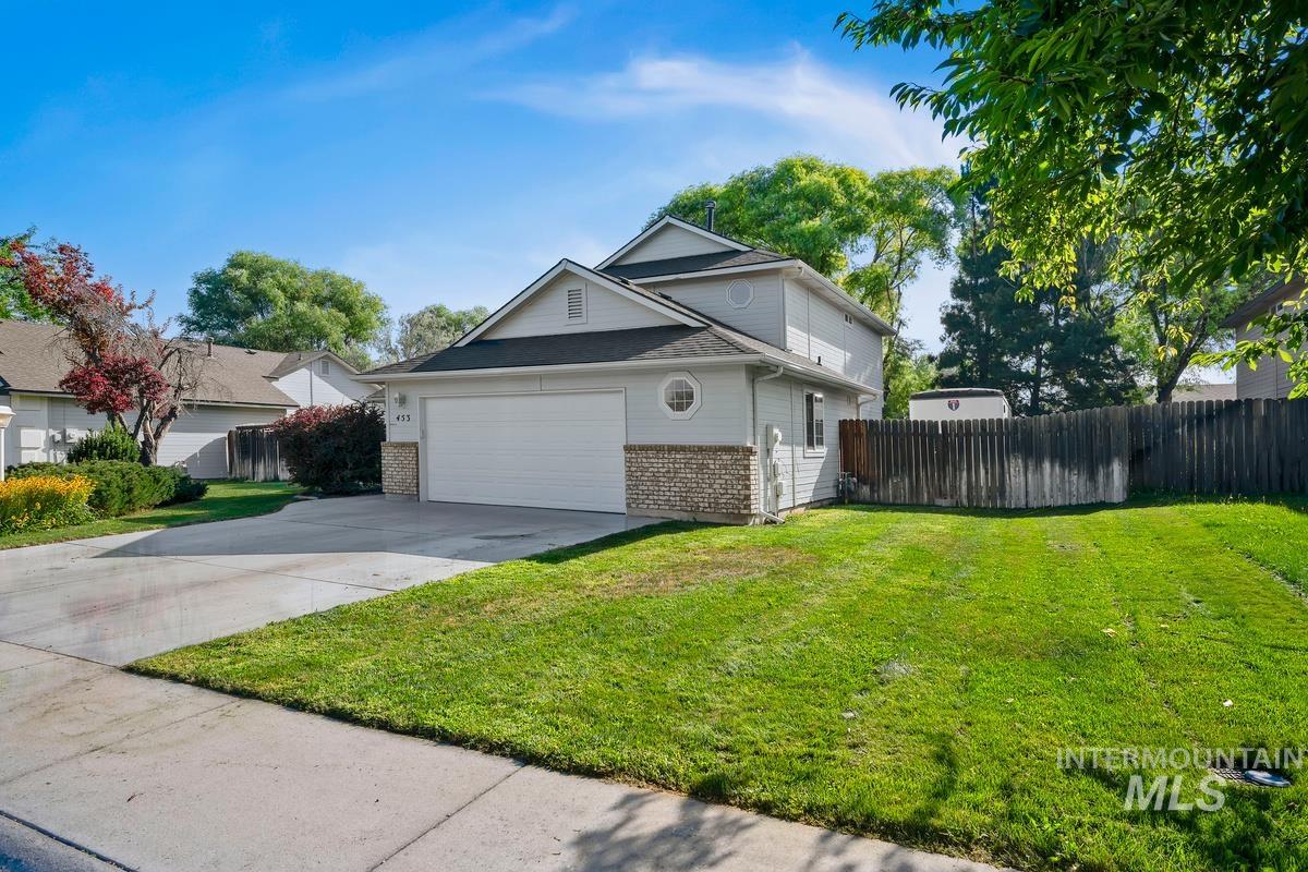 453 Morning Sun Dr, Nampa, Idaho 83686, 4 Bedrooms, 3 Bathrooms, Residential For Sale, Price $445,000,MLS 98998004