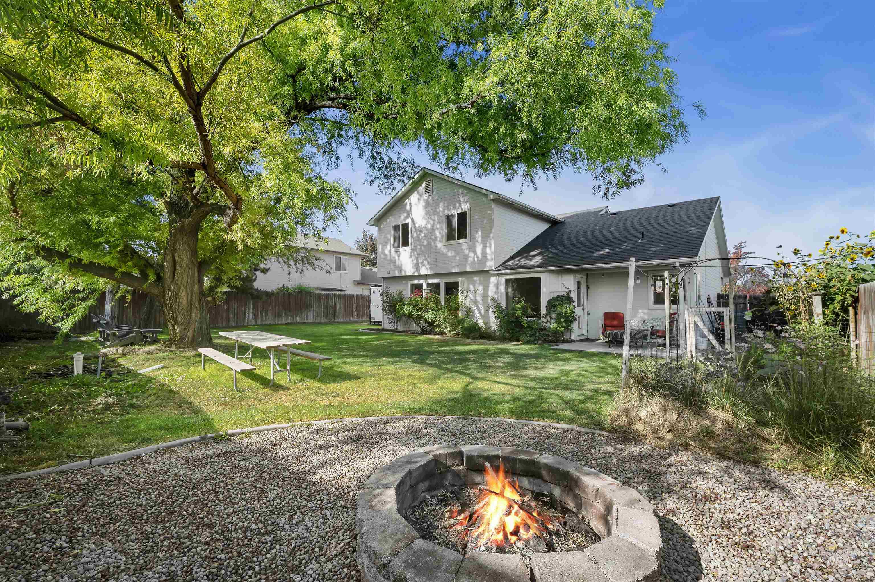 453 Morning Sun Dr, Nampa, Idaho 83686, 4 Bedrooms, 3 Bathrooms, Residential For Sale, Price $445,000,MLS 98998004