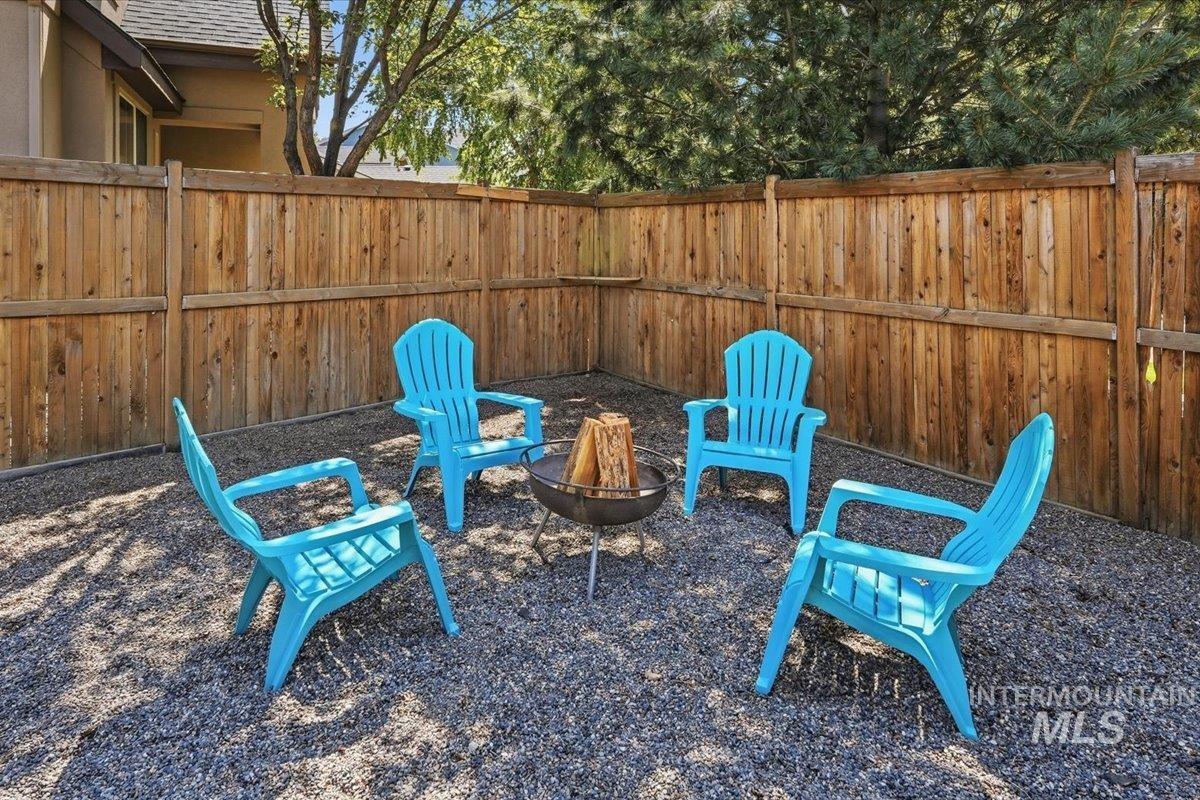 297 W Producer Dr, Meridian, Idaho 83646, 4 Bedrooms, 2 Bathrooms, Residential For Sale, Price $619,900, 98998007