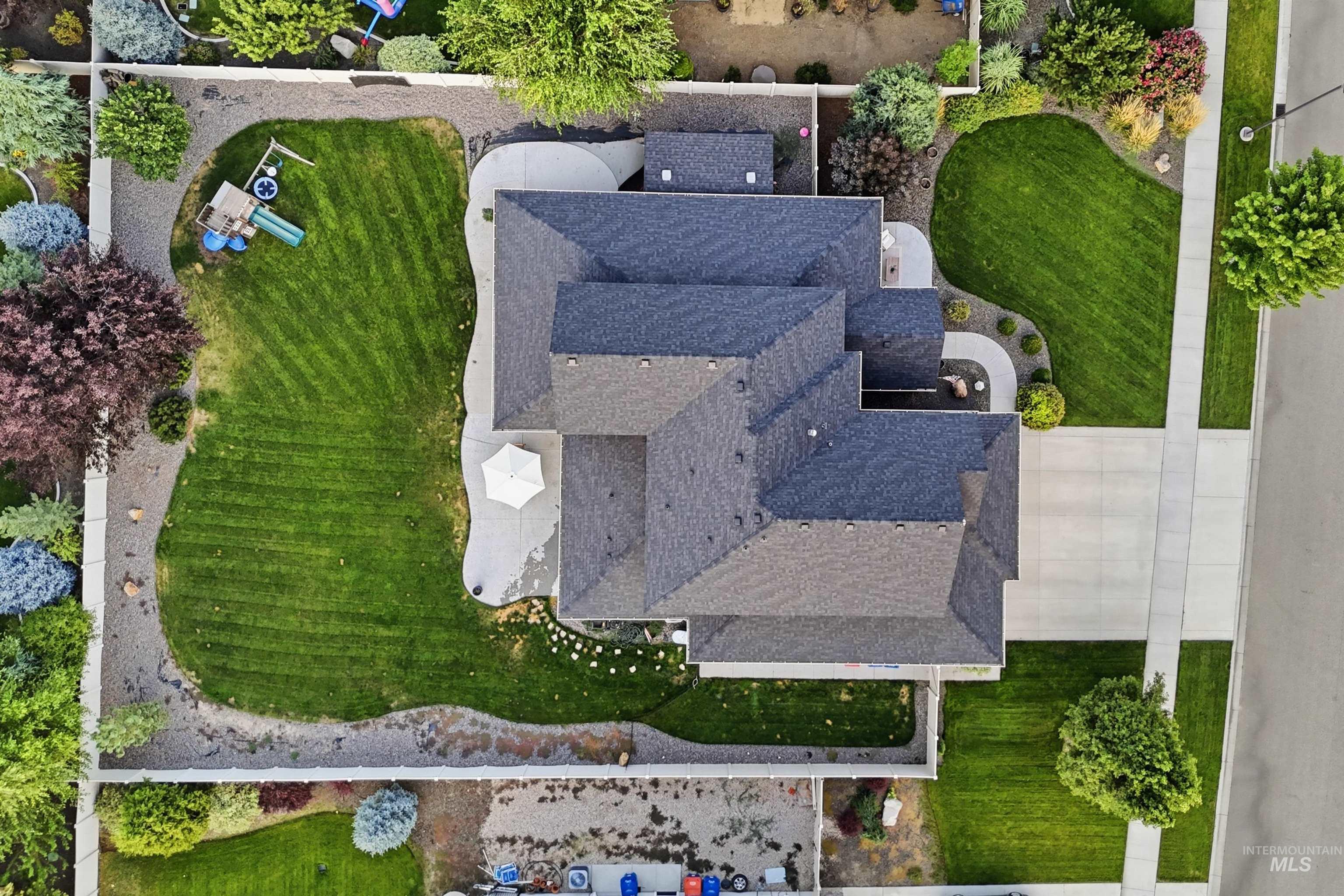 6210 W Frisby St., Eagle, Idaho 83616, 4 Bedrooms, 3.5 Bathrooms, Residential For Sale, Price $1,100,000,MLS 98998010