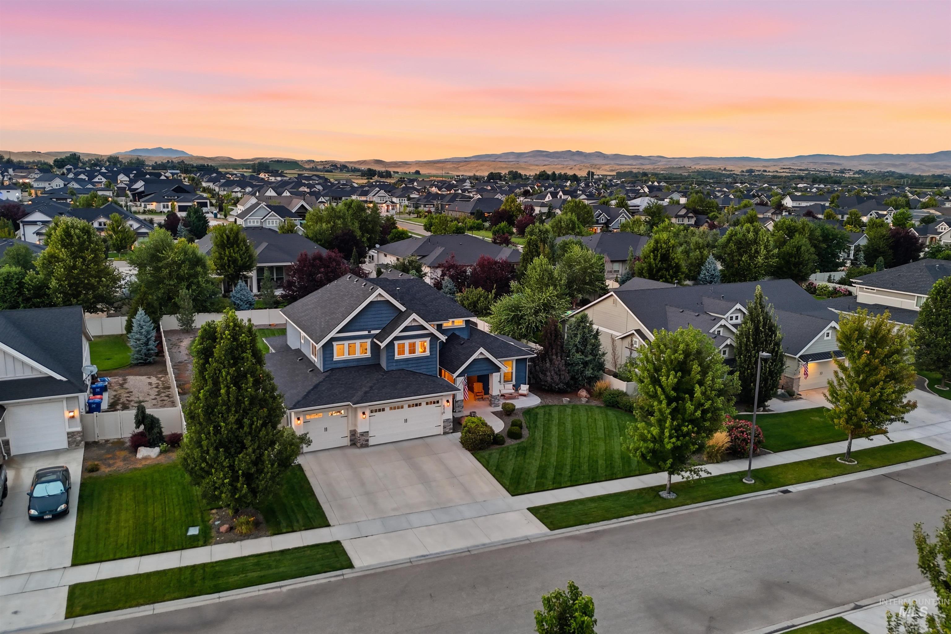 6210 W Frisby St., Eagle, Idaho 83616, 4 Bedrooms, 3.5 Bathrooms, Residential For Sale, Price $1,100,000,MLS 98998010