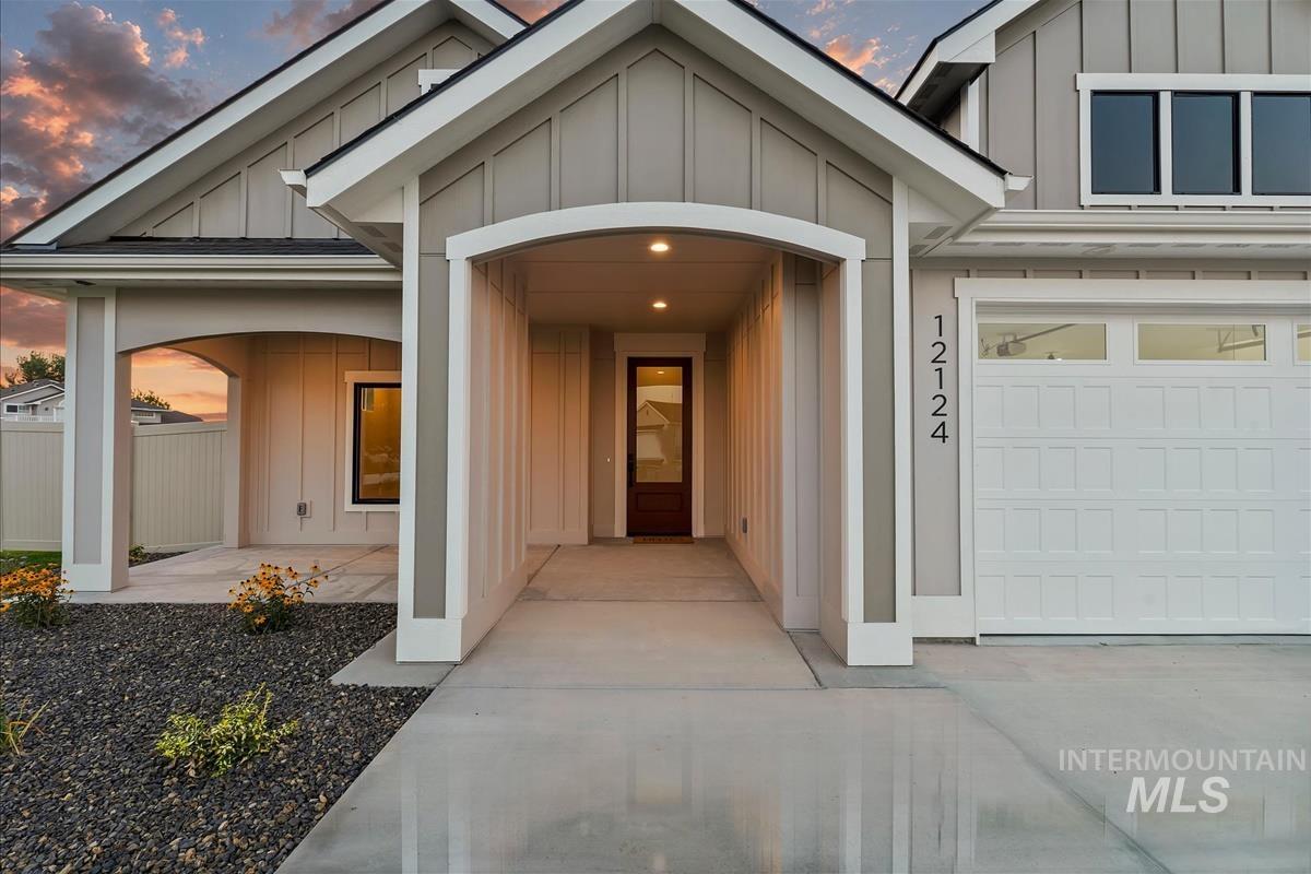12124 October Glory St, Middleton, Idaho 83644, 3 Bedrooms, 3 Bathrooms, Residential For Sale, Price $869,900,MLS 98998011