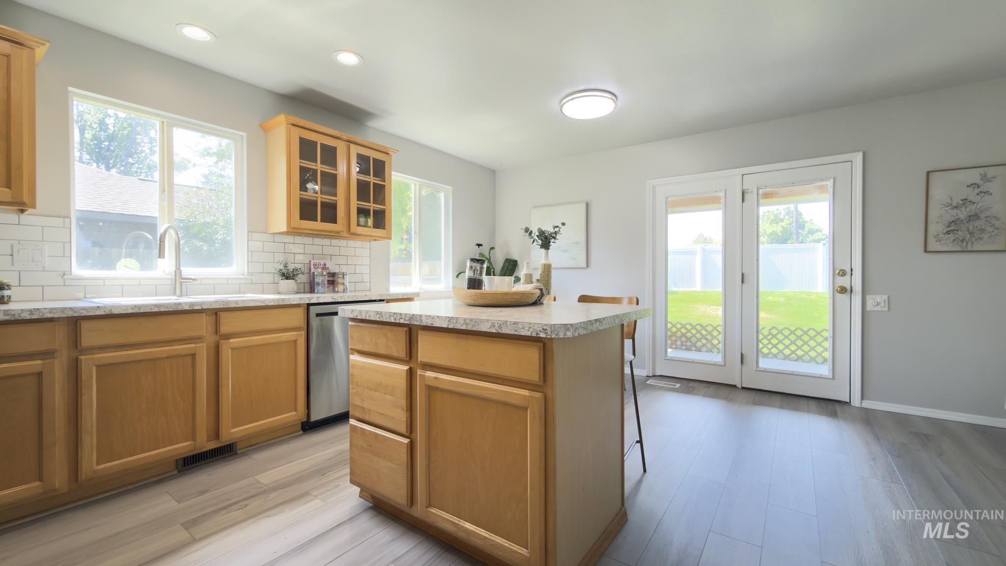2301 N Swainson Ave, Meridian, Idaho 83646, 3 Bedrooms, 2.5 Bathrooms, Residential For Sale, Price $449,900, 98998013