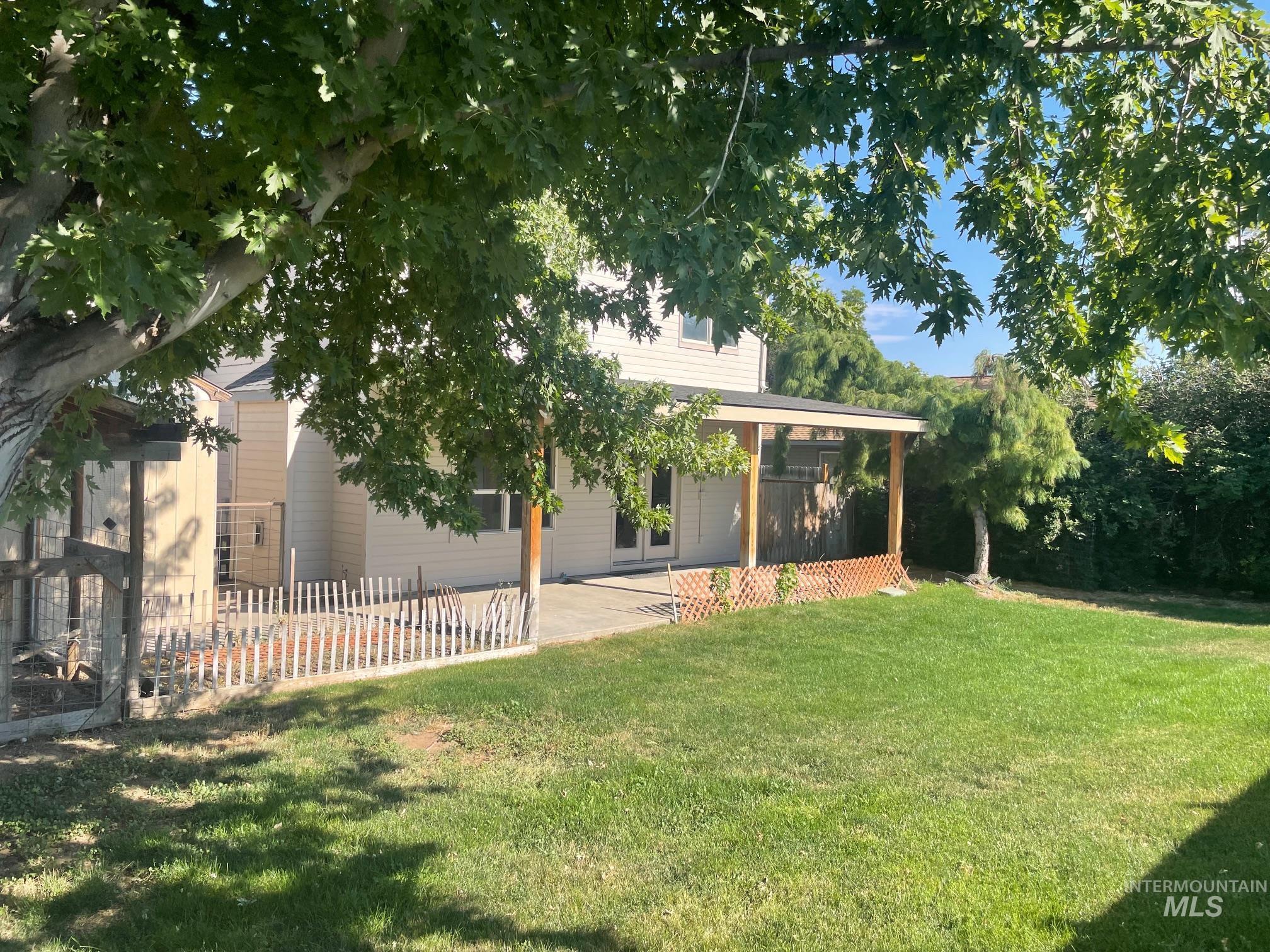 2301 N Swainson Ave, Meridian, Idaho 83646, 3 Bedrooms, 2.5 Bathrooms, Residential For Sale, Price $449,900,MLS 98998013