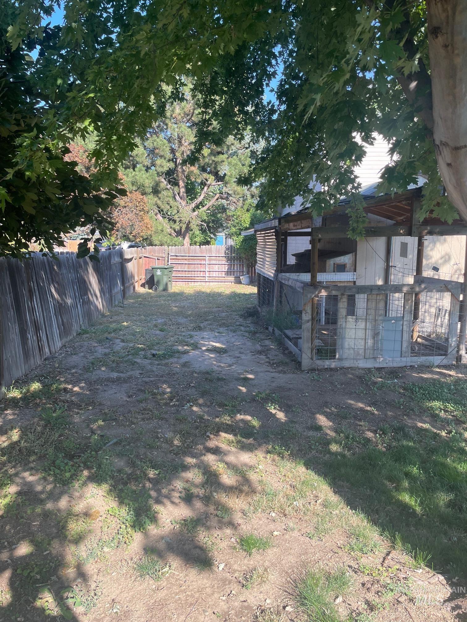 2301 N Swainson Ave, Meridian, Idaho 83646, 3 Bedrooms, 2.5 Bathrooms, Residential For Sale, Price $449,900,MLS 98998013