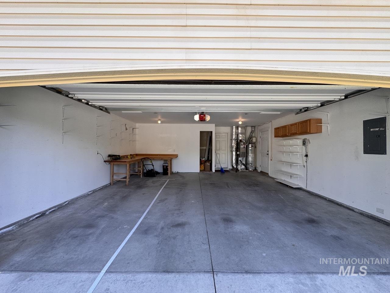 2237 W Lake Pointe Ct, Nampa, Idaho 83651, 3 Bedrooms, 2 Bathrooms, Residential For Sale, Price $389,989, 98998015